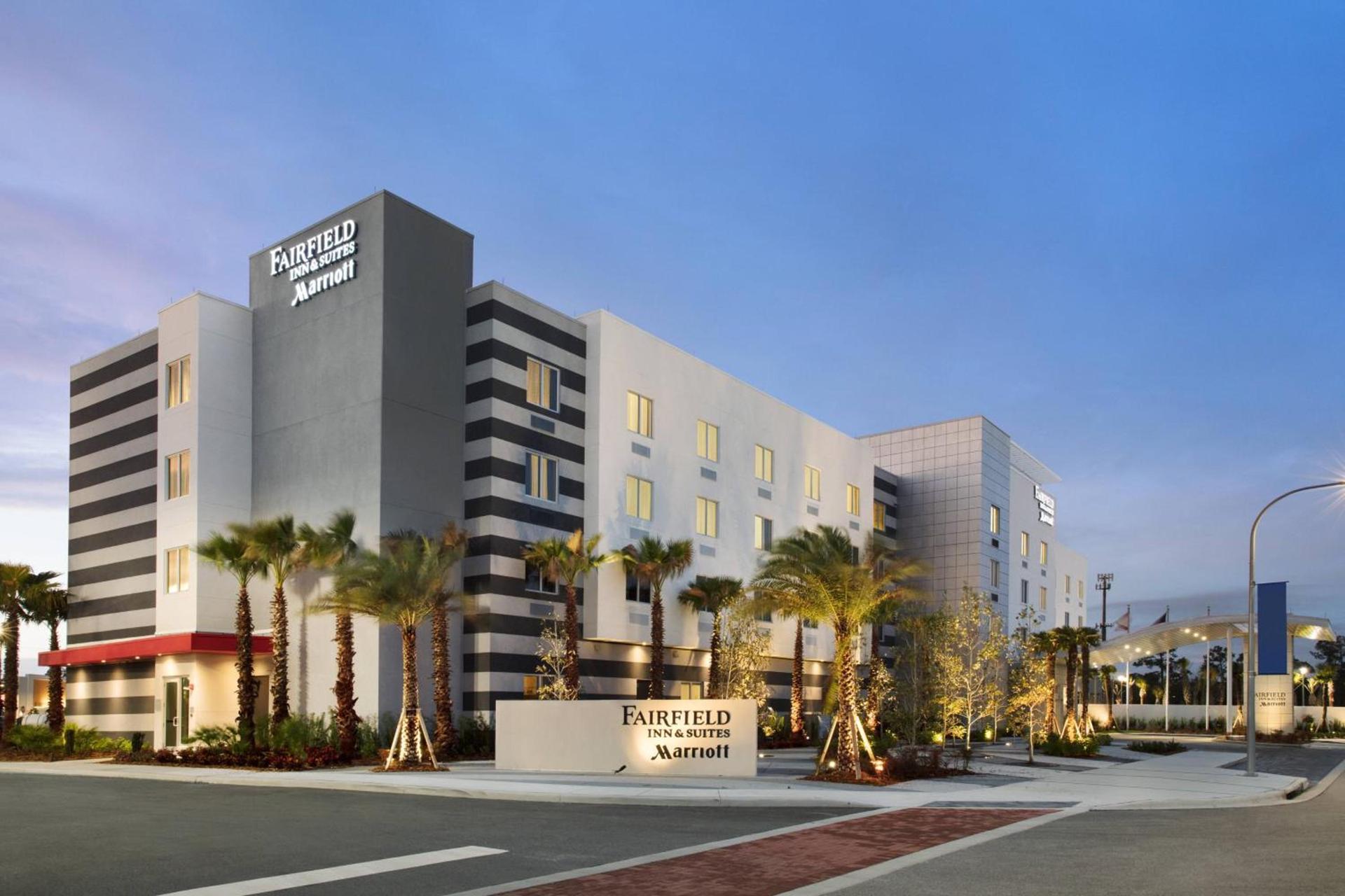 Fairfield Inn & Suites by Marriott Daytona Beach Speedway/Airport photo 2