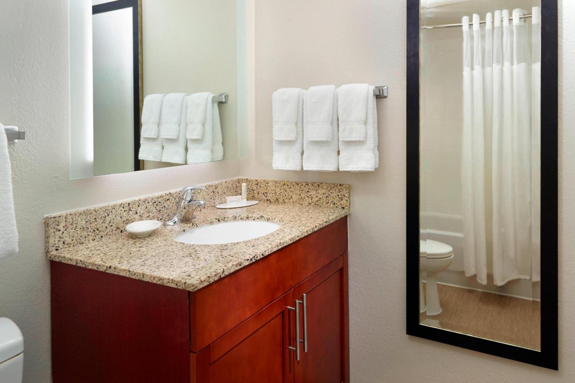 Residence Inn by Marriott Atlanta Buckhead photo 7