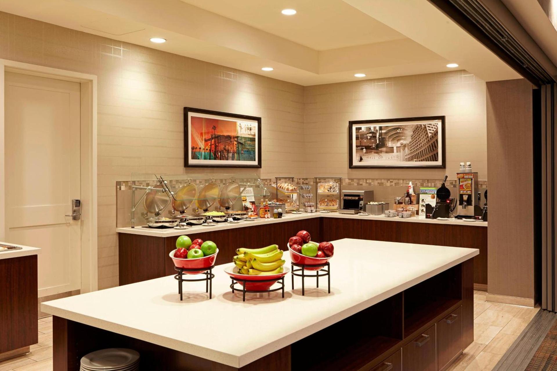 Residence Inn by Marriott Los Angeles LAX/Century Boulevard photo 28