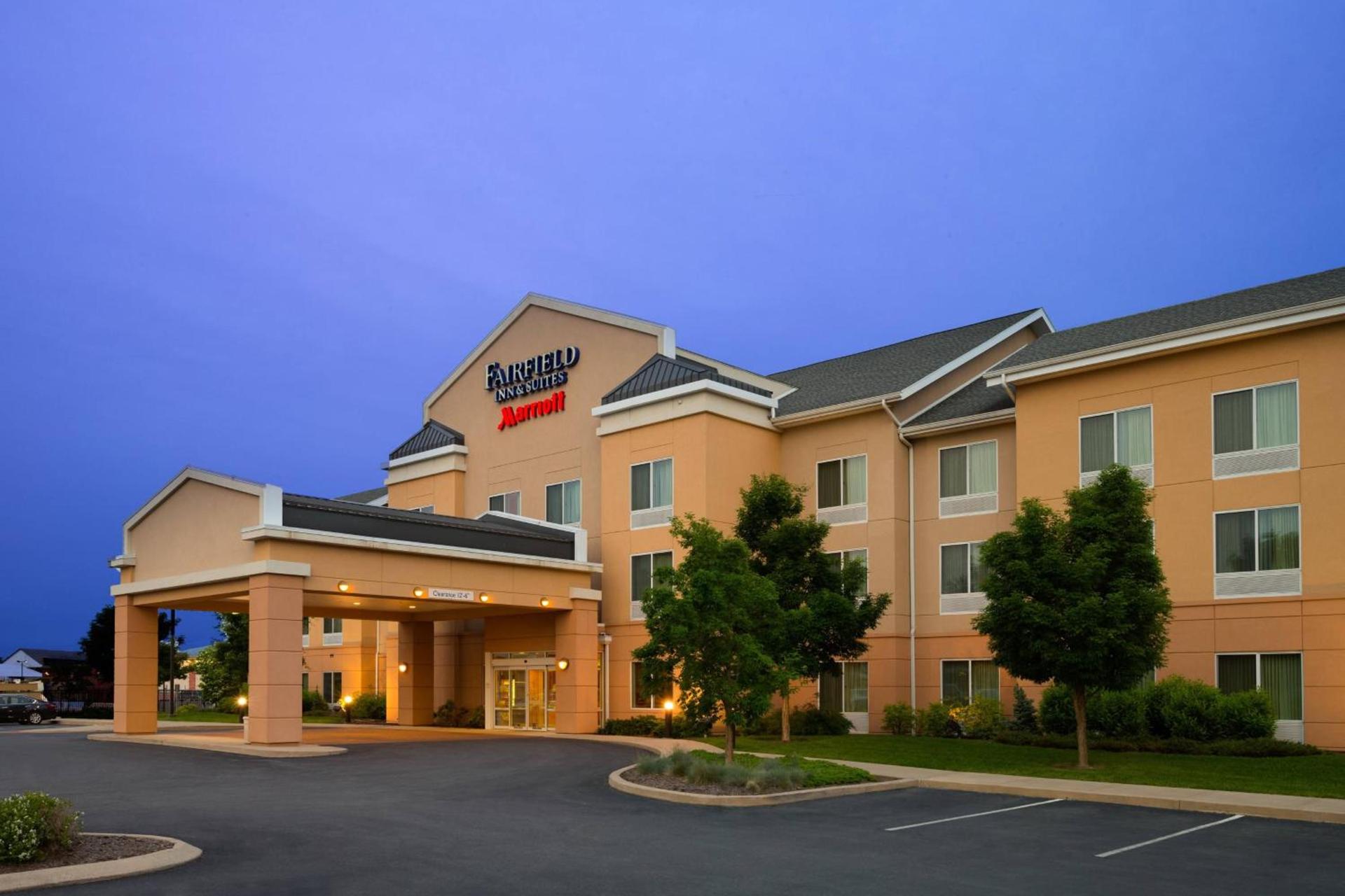 Fairfield Inn & Suites Lock Haven photo 1