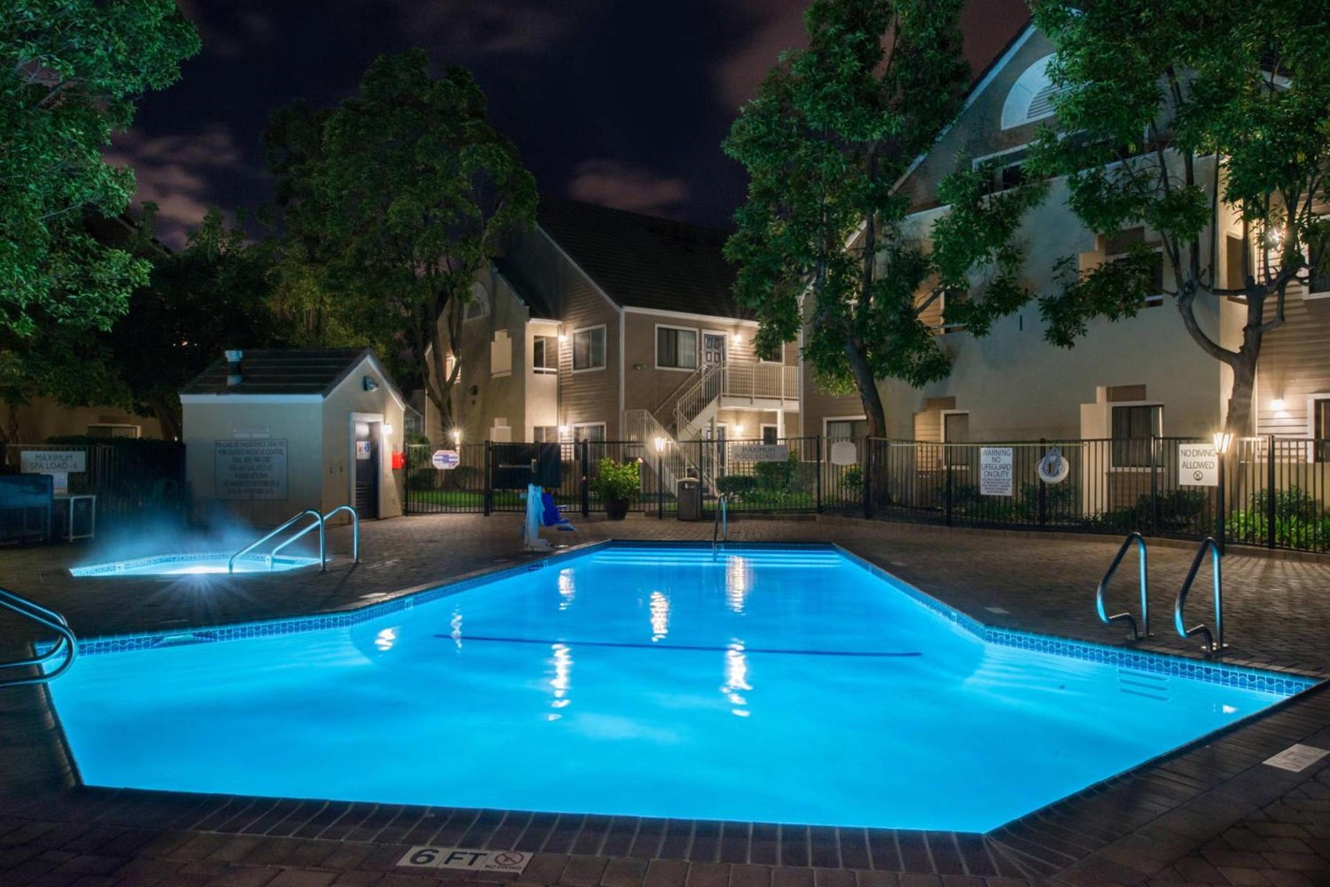 Staybridge Suites Oxnard - River Ridge by IHG photo 17