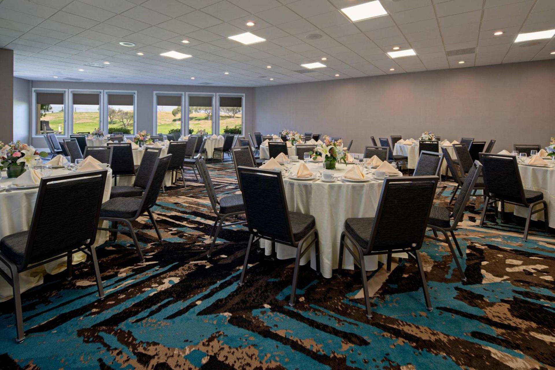 Staybridge Suites Oxnard - River Ridge by IHG photo 21