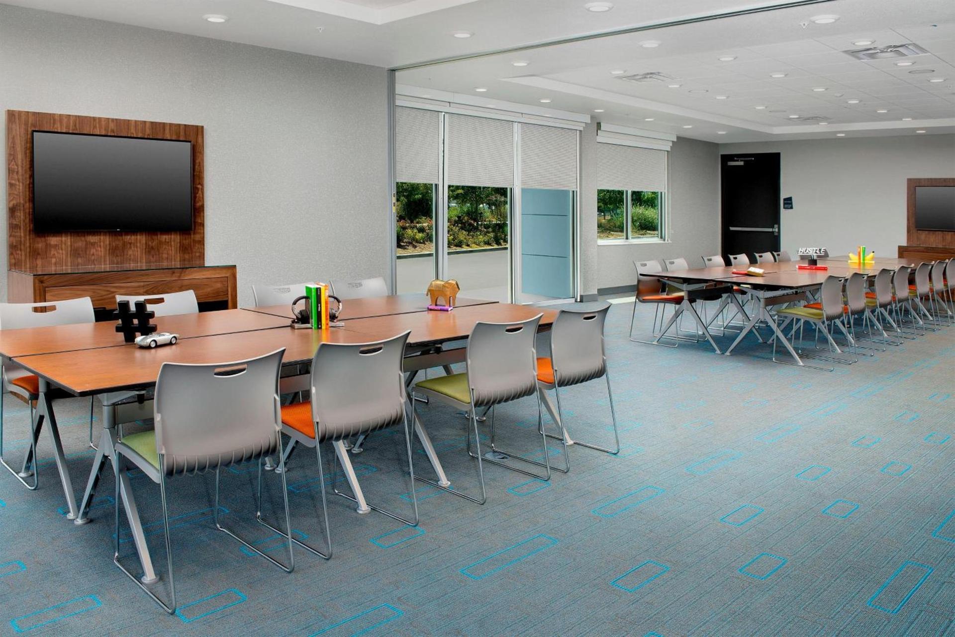 Aloft by Marriott Dublin-Pleasanton photo 36
