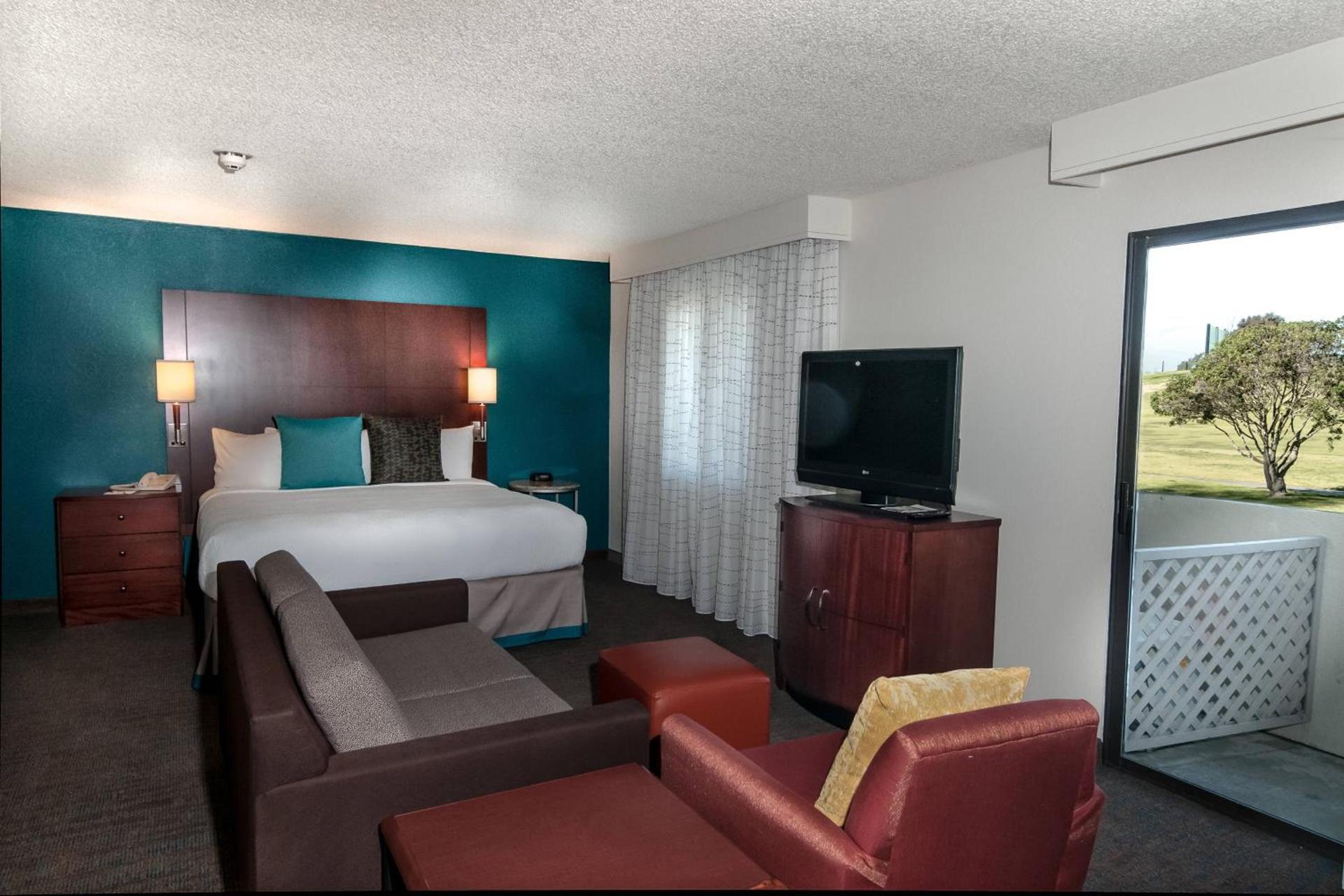 Staybridge Suites Oxnard - River Ridge by IHG photo 5