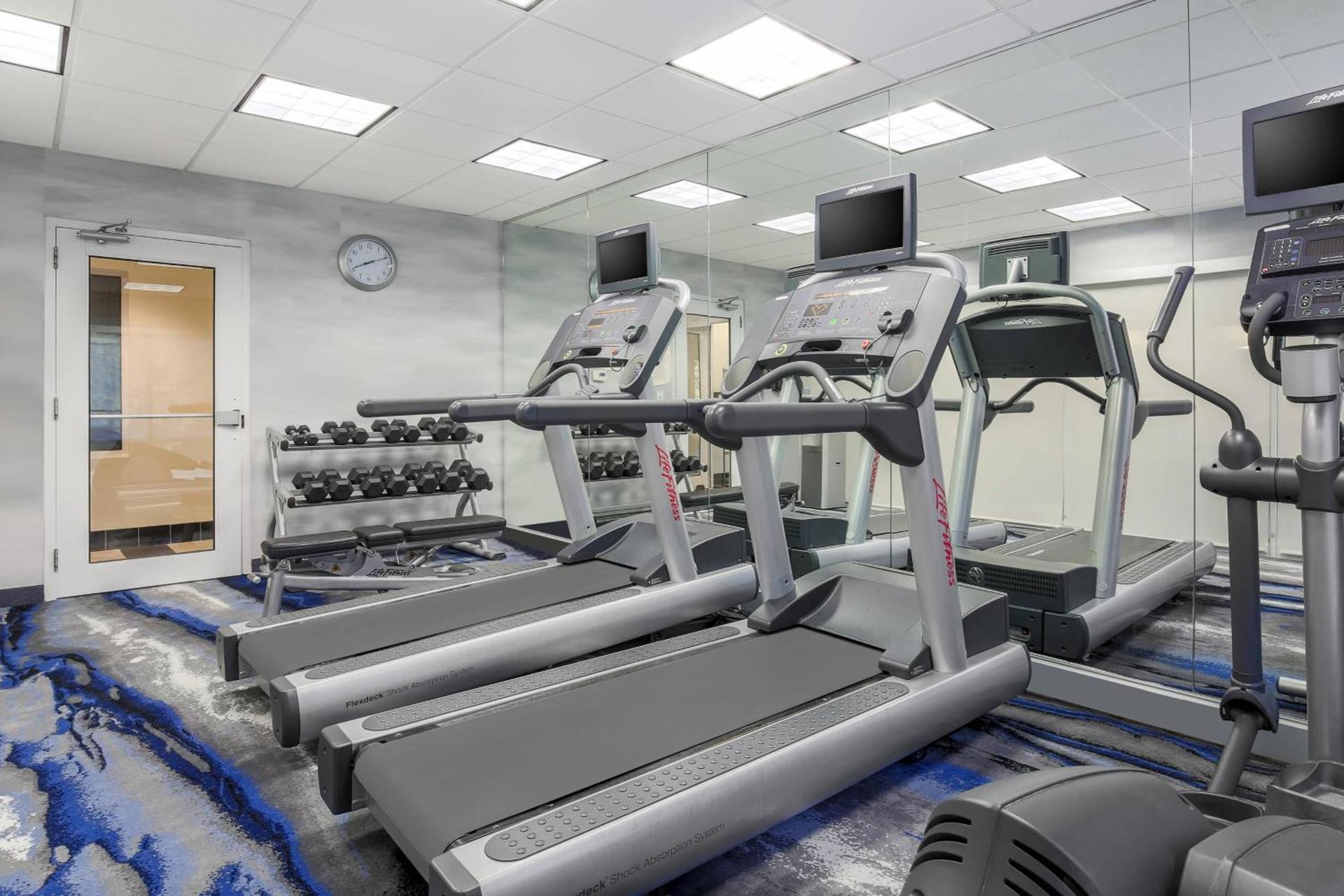 Fairfield Inn & Suites by Marriott Mahwah photo 21