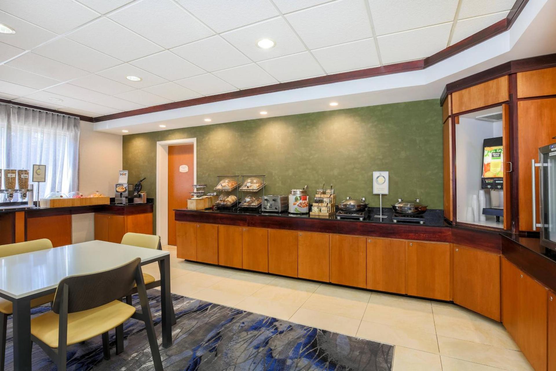 Fairfield Inn & Suites by Marriott Mahwah photo 19