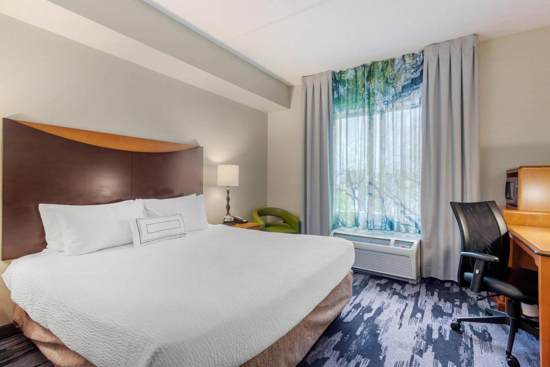 Fairfield Inn & Suites by Marriott Houston Conroe photo 9
