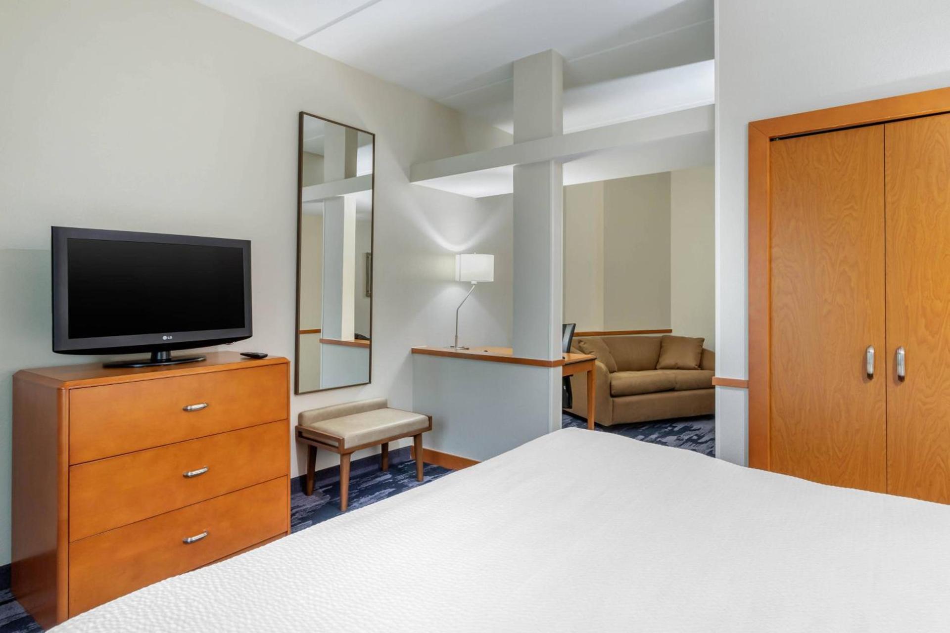 Fairfield Inn & Suites by Marriott Houston Conroe photo 15