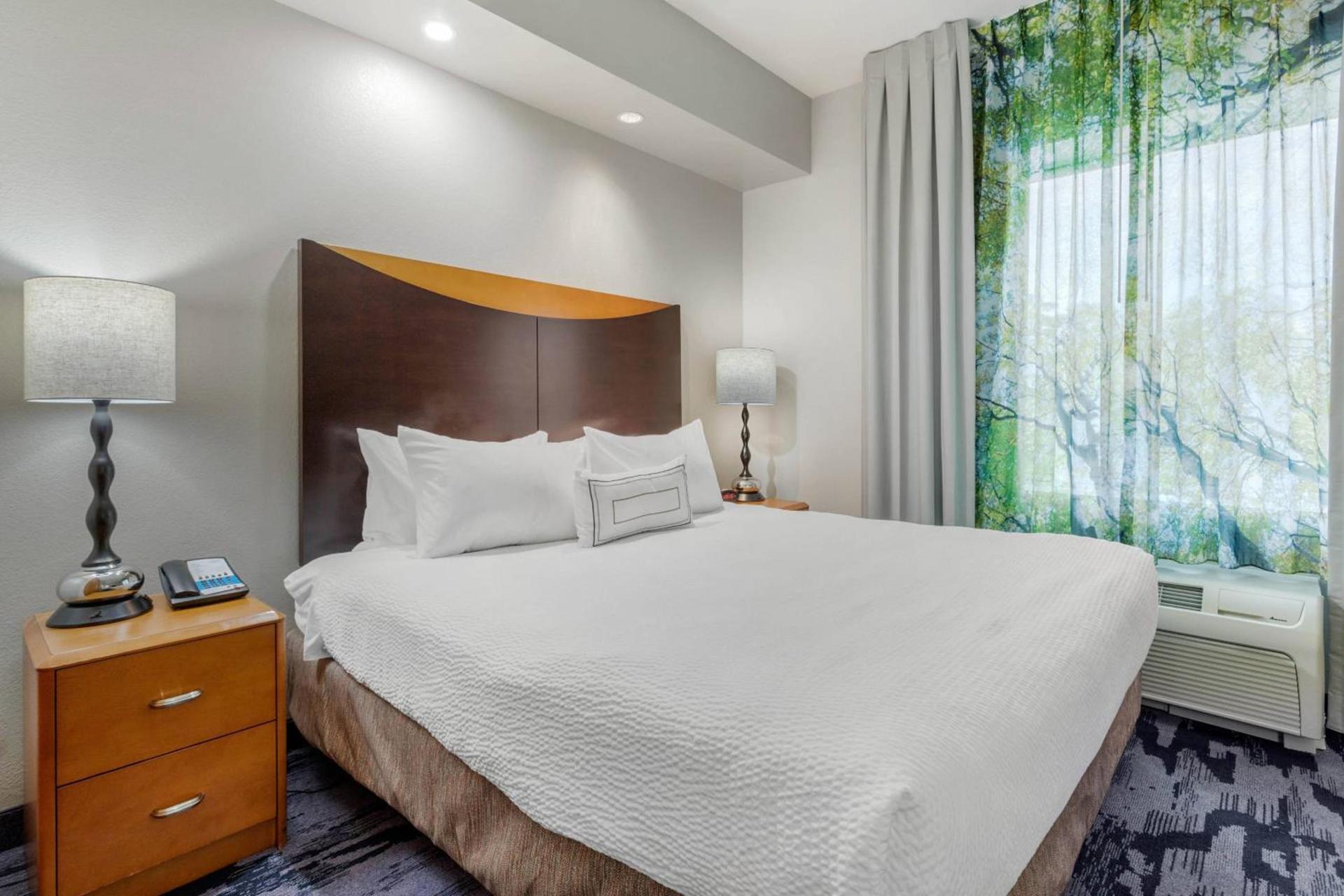 Fairfield Inn & Suites by Marriott Houston Conroe photo 14