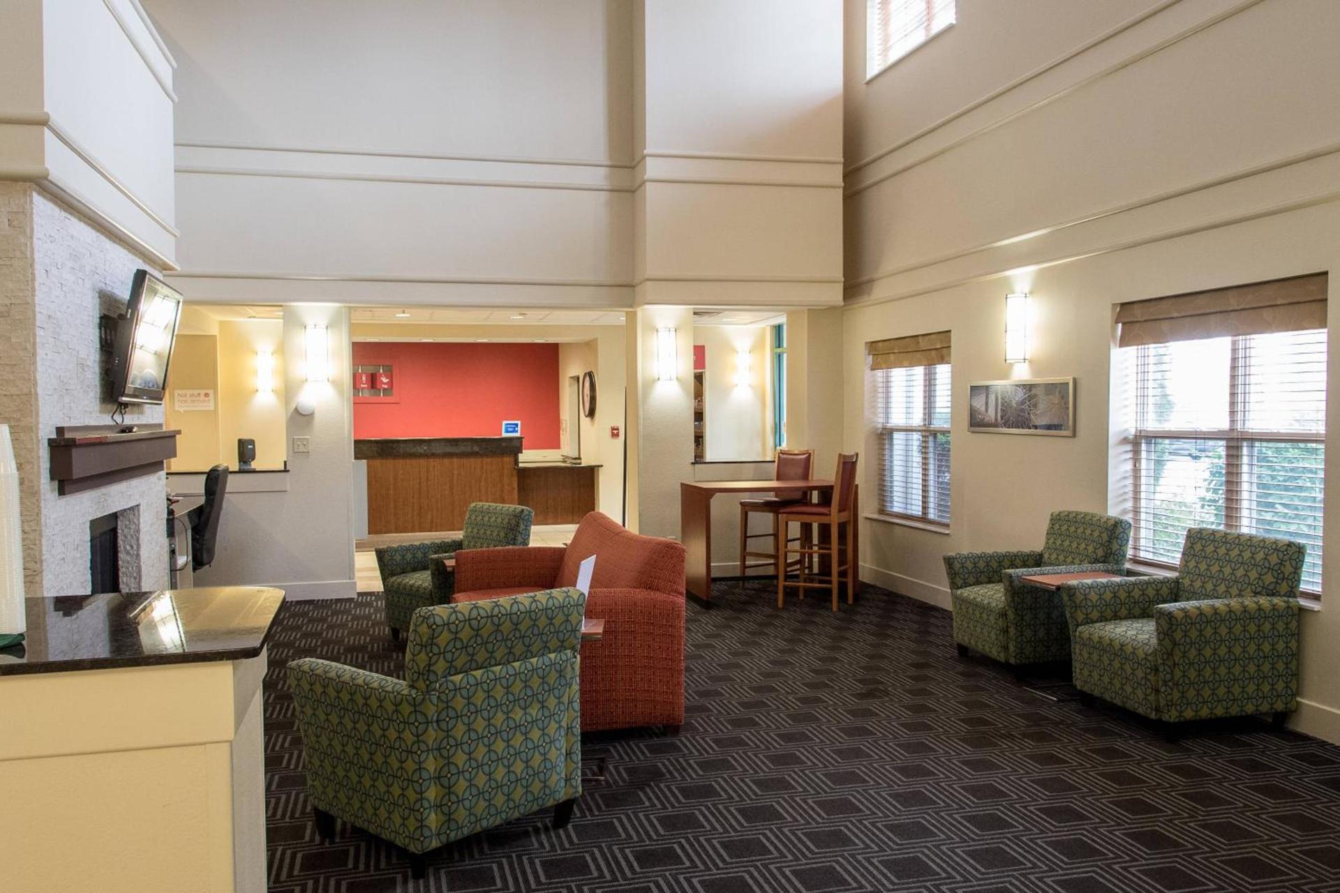 TownePlace Suites by Marriott Lafayette photo 2