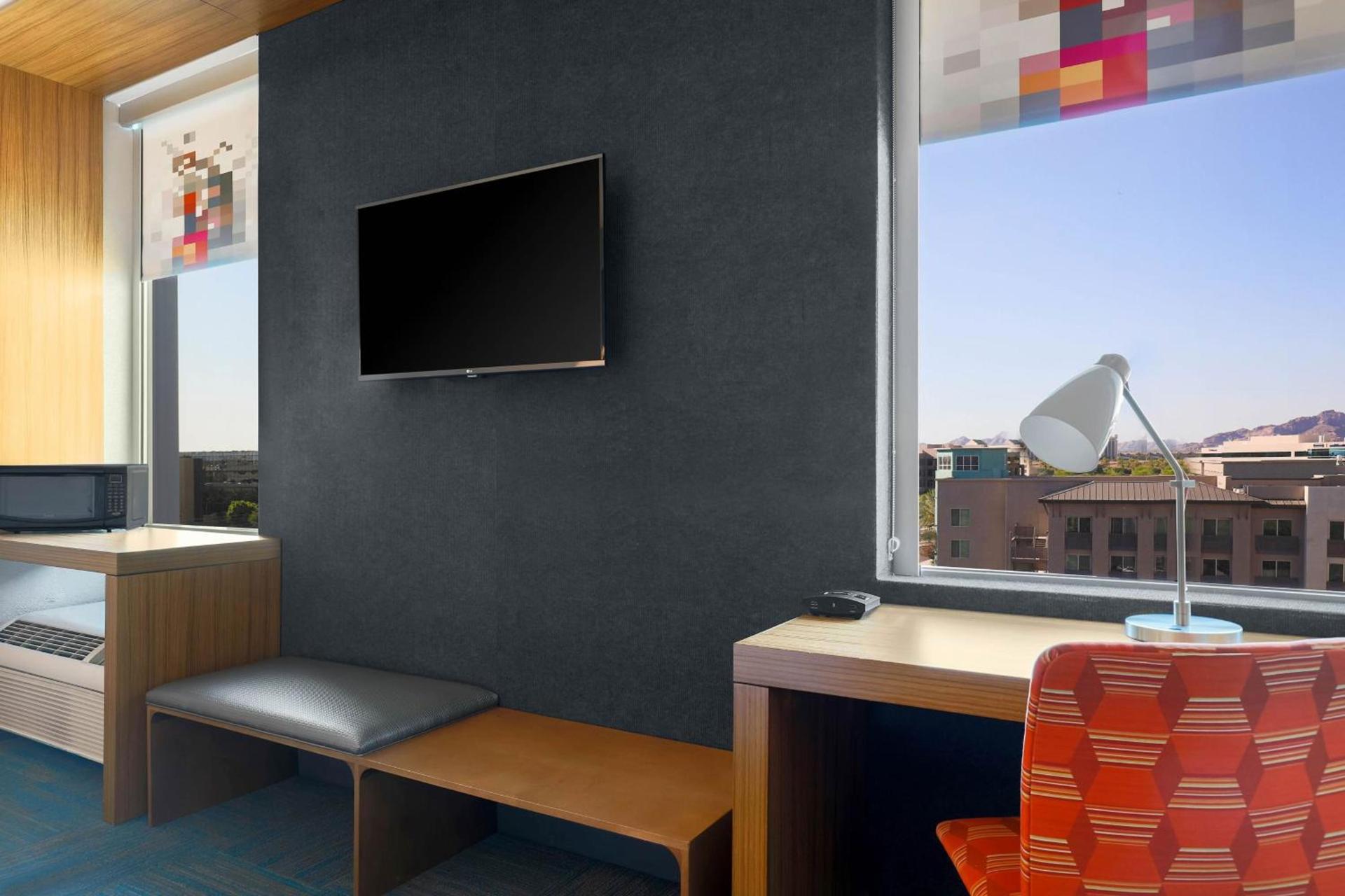 Aloft by Marriott Phoenix-Airport photo 9