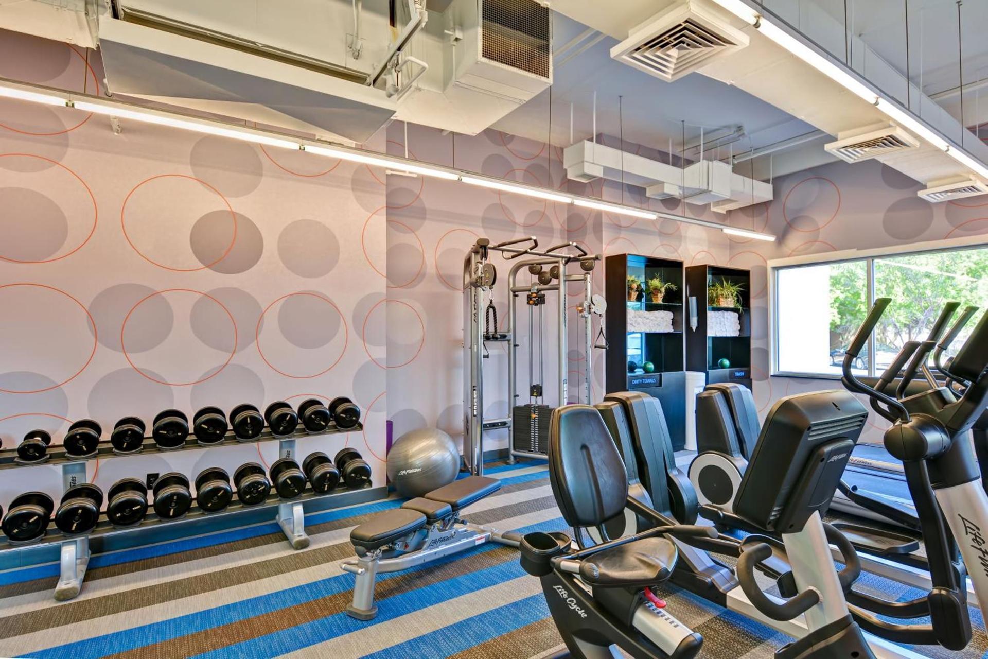 Aloft by Marriott Phoenix-Airport photo 25