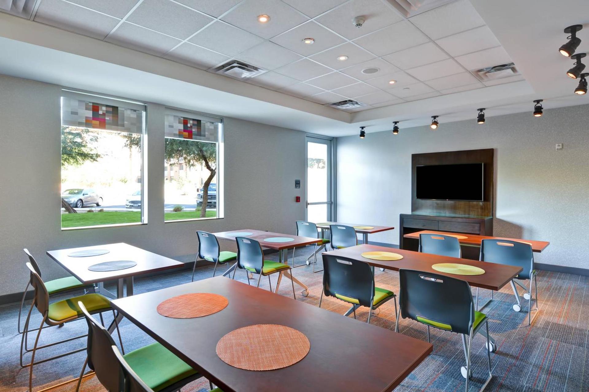 Aloft by Marriott Phoenix-Airport photo 29