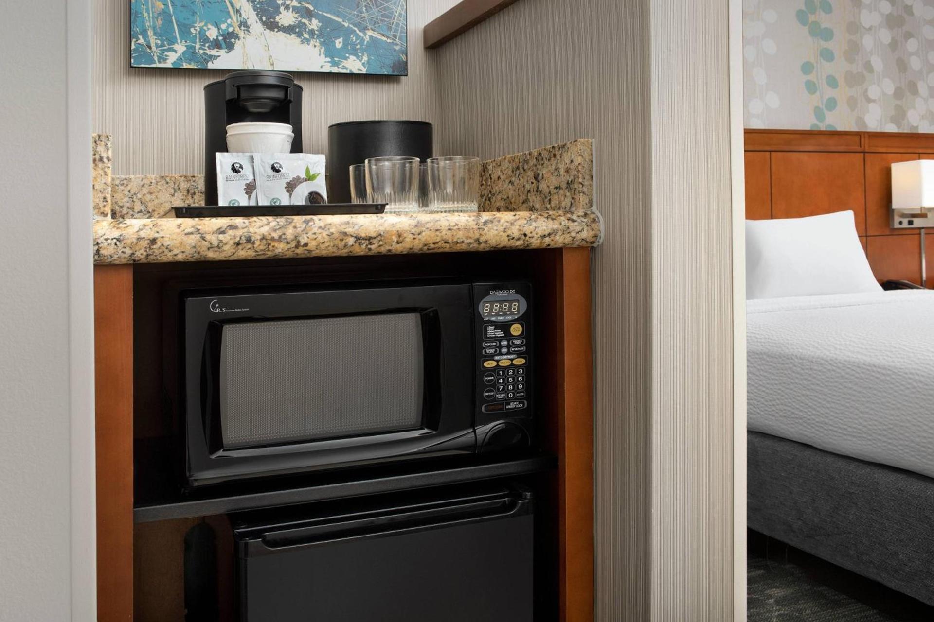Courtyard by Marriott Ocean City Oceanfront photo 17