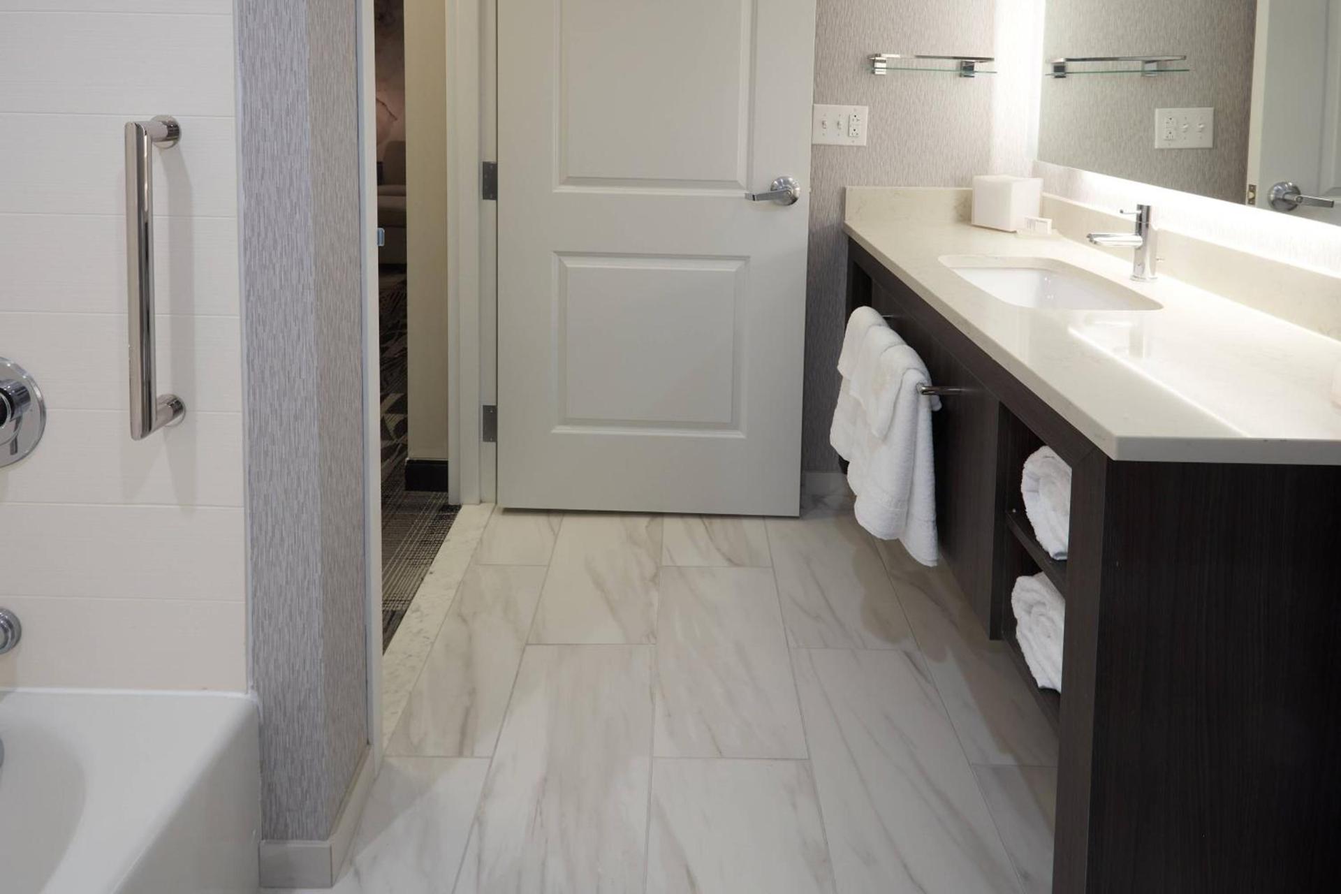 Residence Inn Richmond Midtown/Glenside photo 12