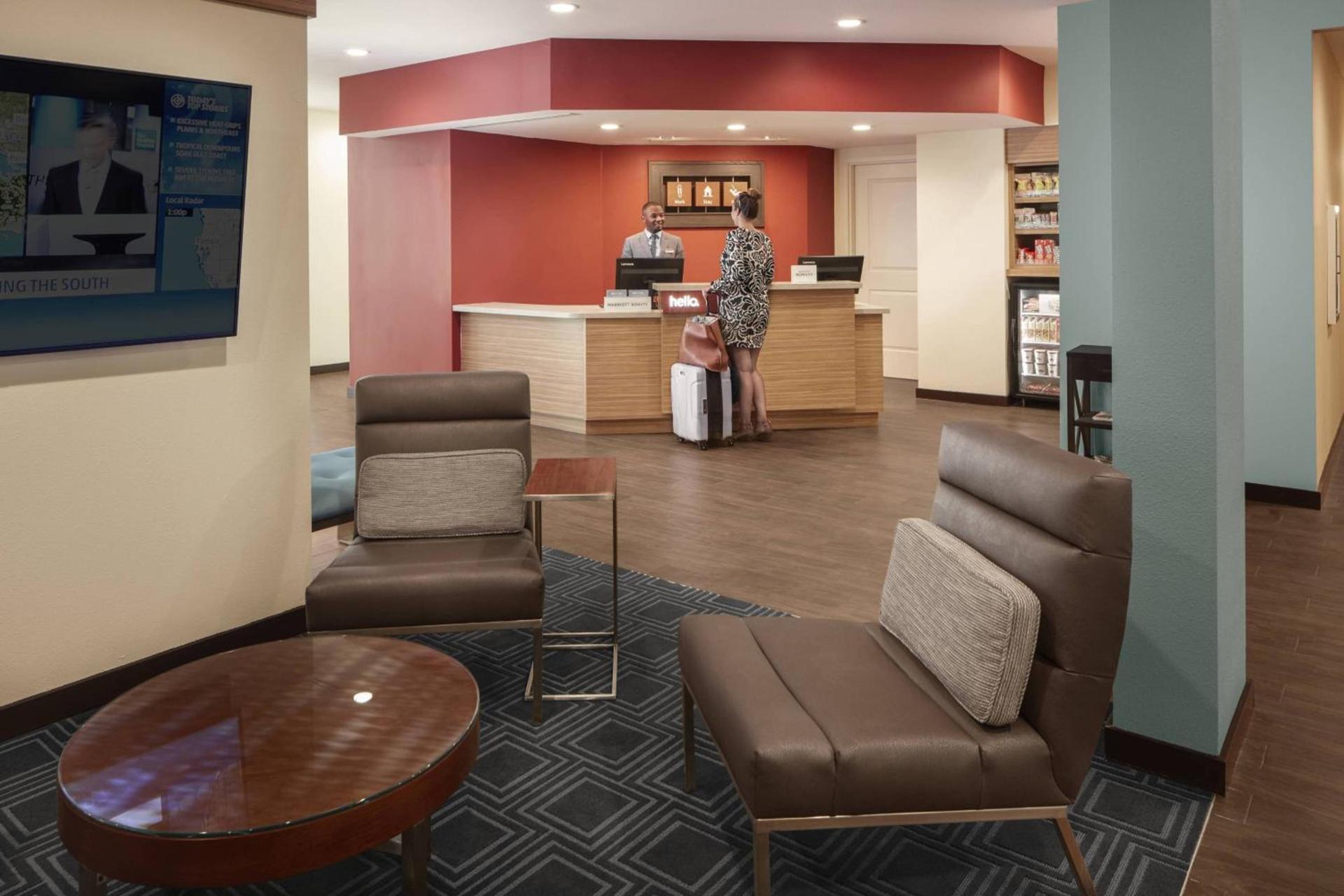 TownePlace Suites by Marriott Tampa South photo 4
