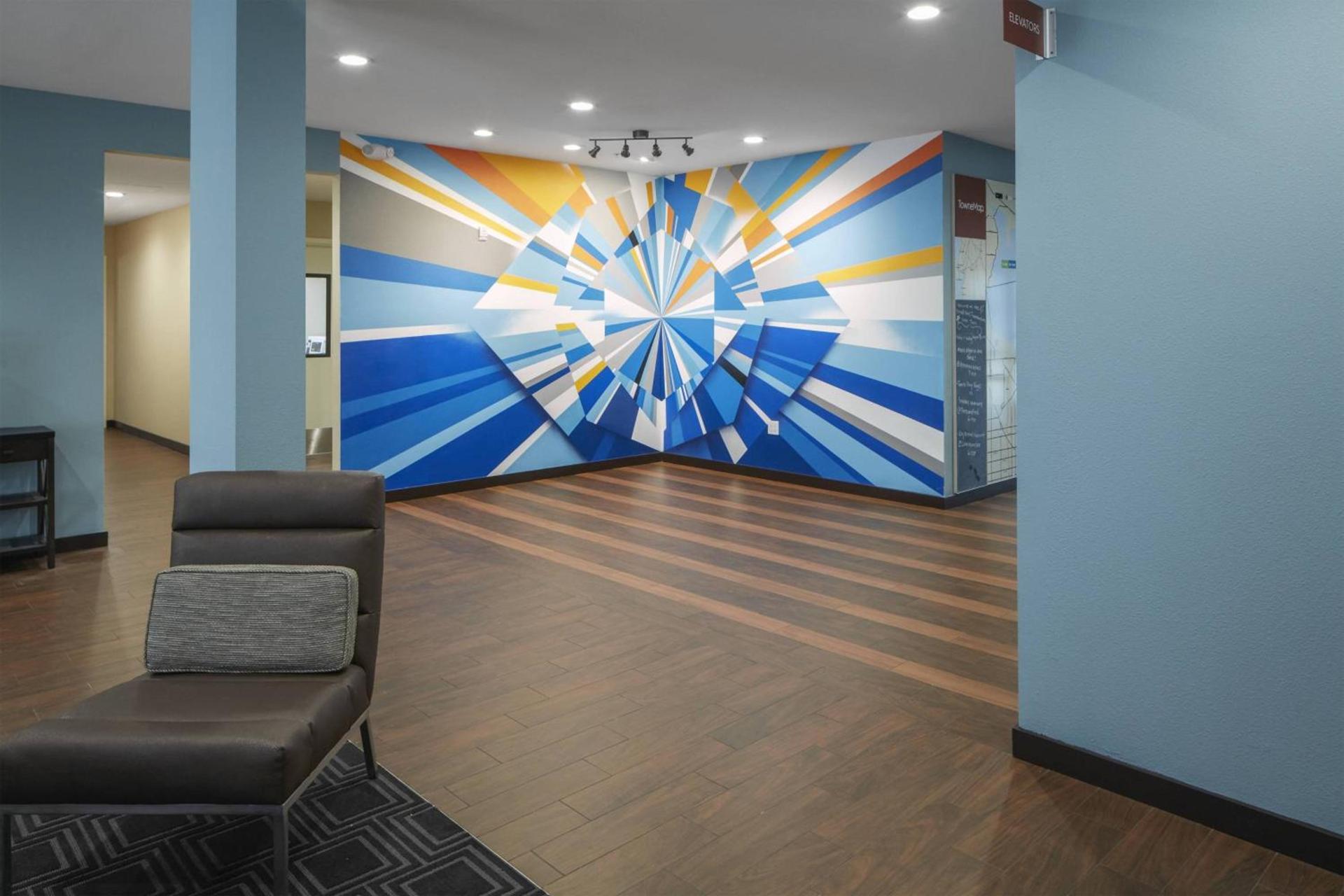 TownePlace Suites by Marriott Tampa South photo 5