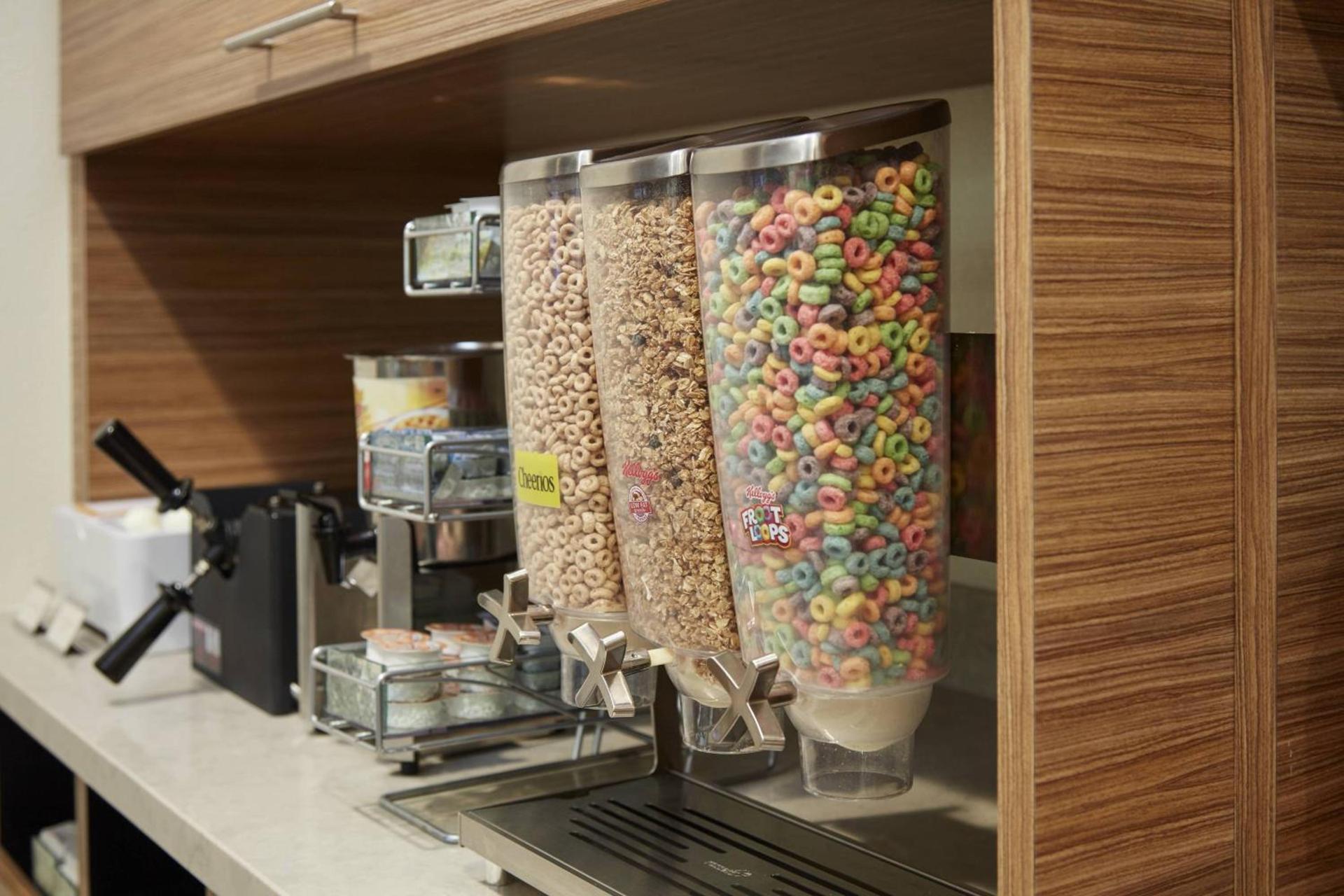 TownePlace Suites by Marriott Tampa South photo 23