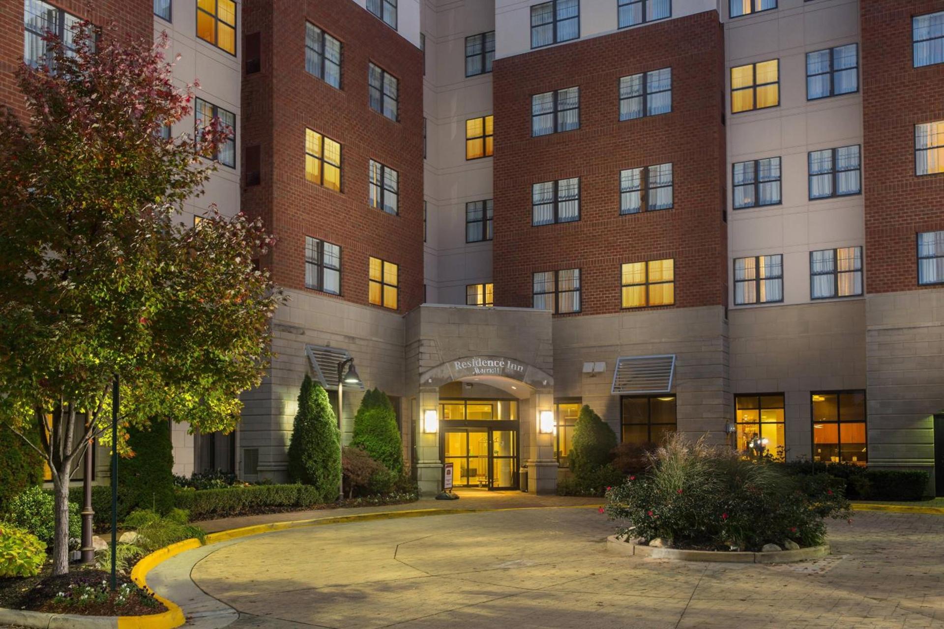 Residence Inn by Marriott Springfield Old Keene Mill photo 6