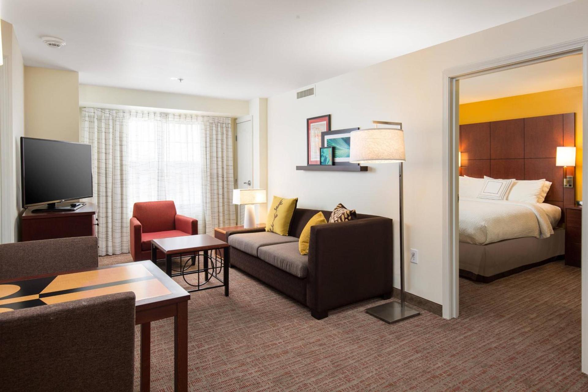 Residence Inn by Marriott Springfield Old Keene Mill photo 17