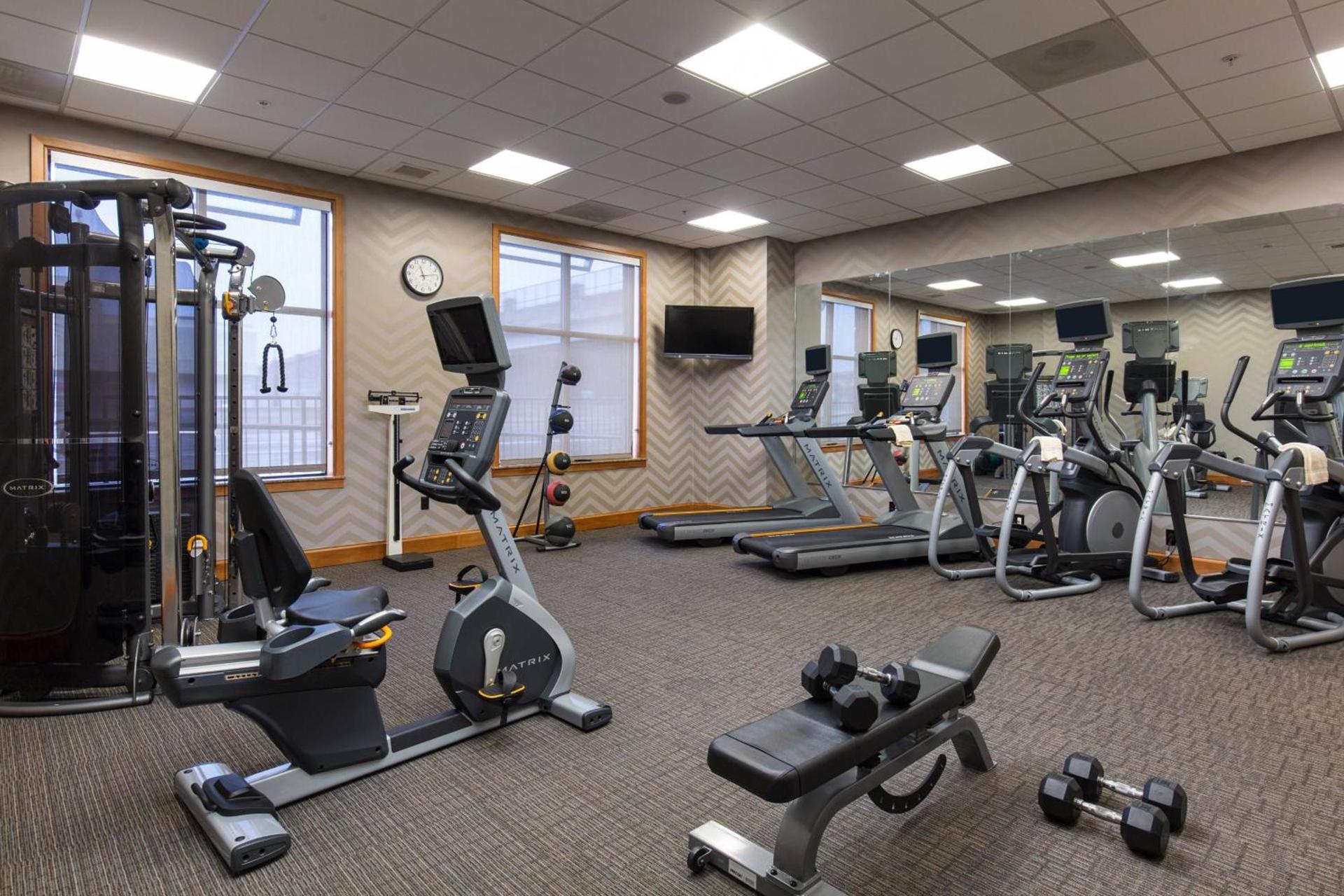 Residence Inn by Marriott Springfield Old Keene Mill photo 33