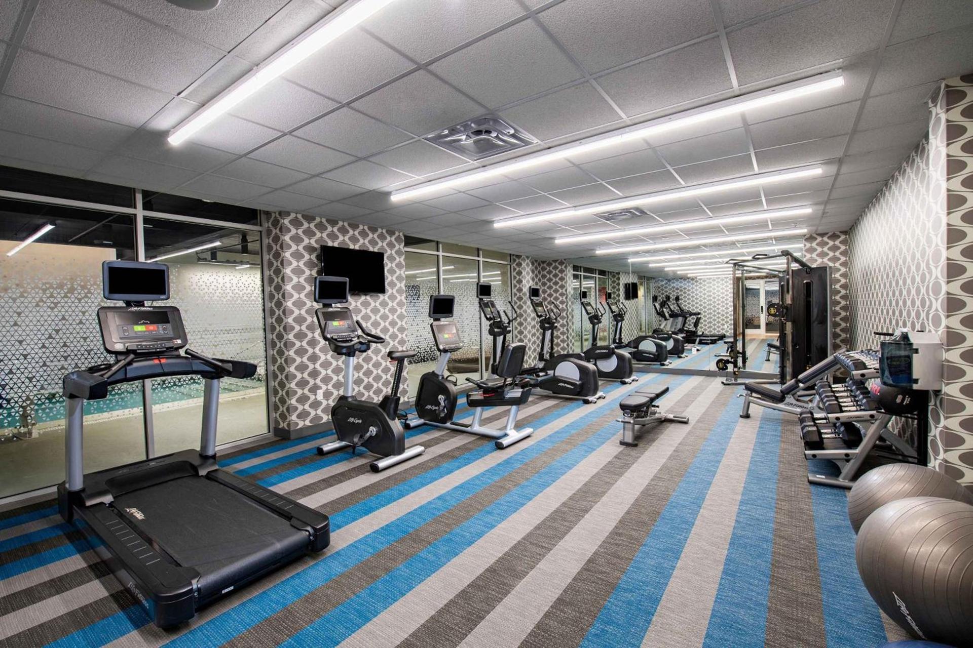 Aloft by Marriott Savannah Downtown Historic District photo 33