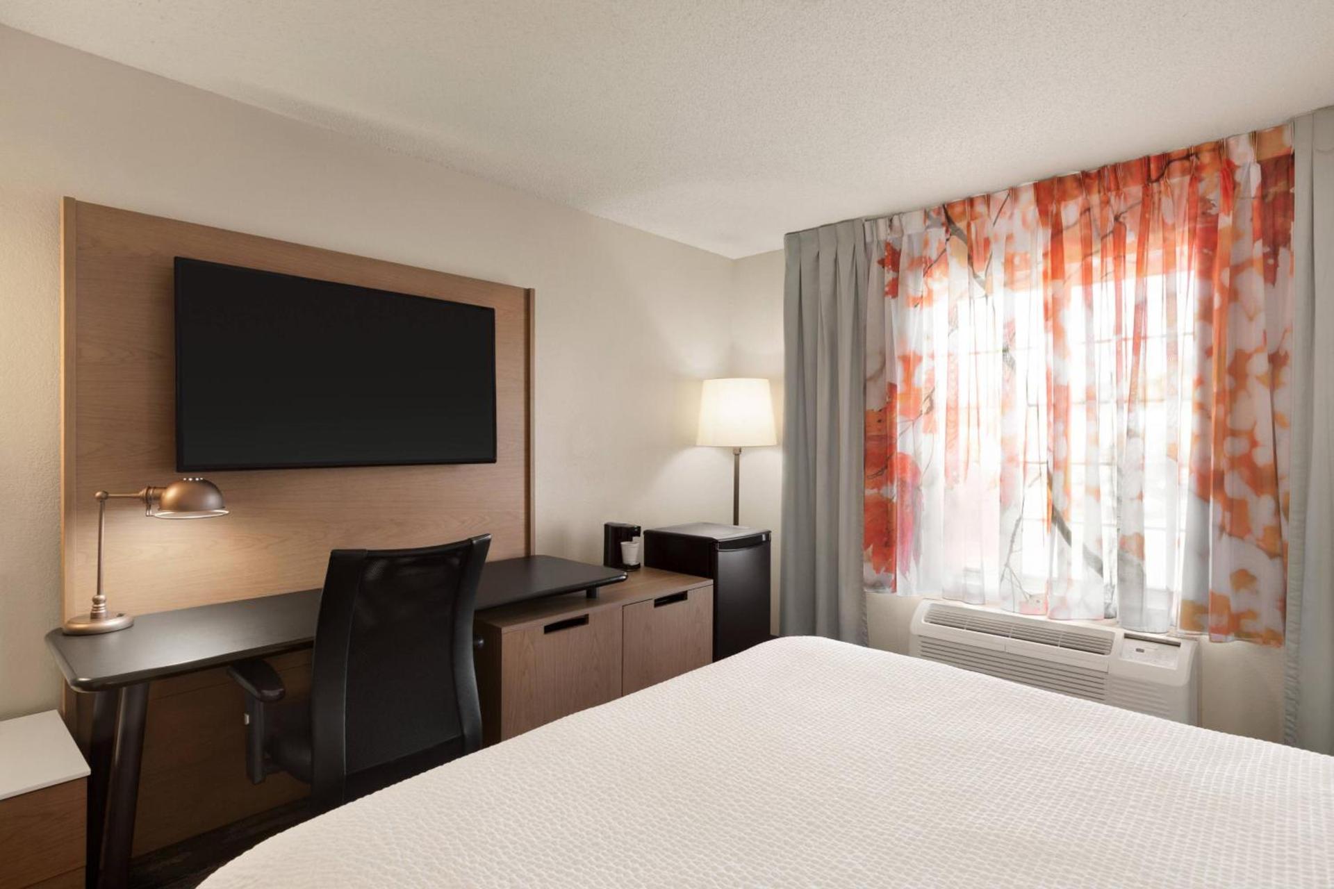 Fairfield Inn & Suites Wheeling - St. Clairsville, OH photo 9