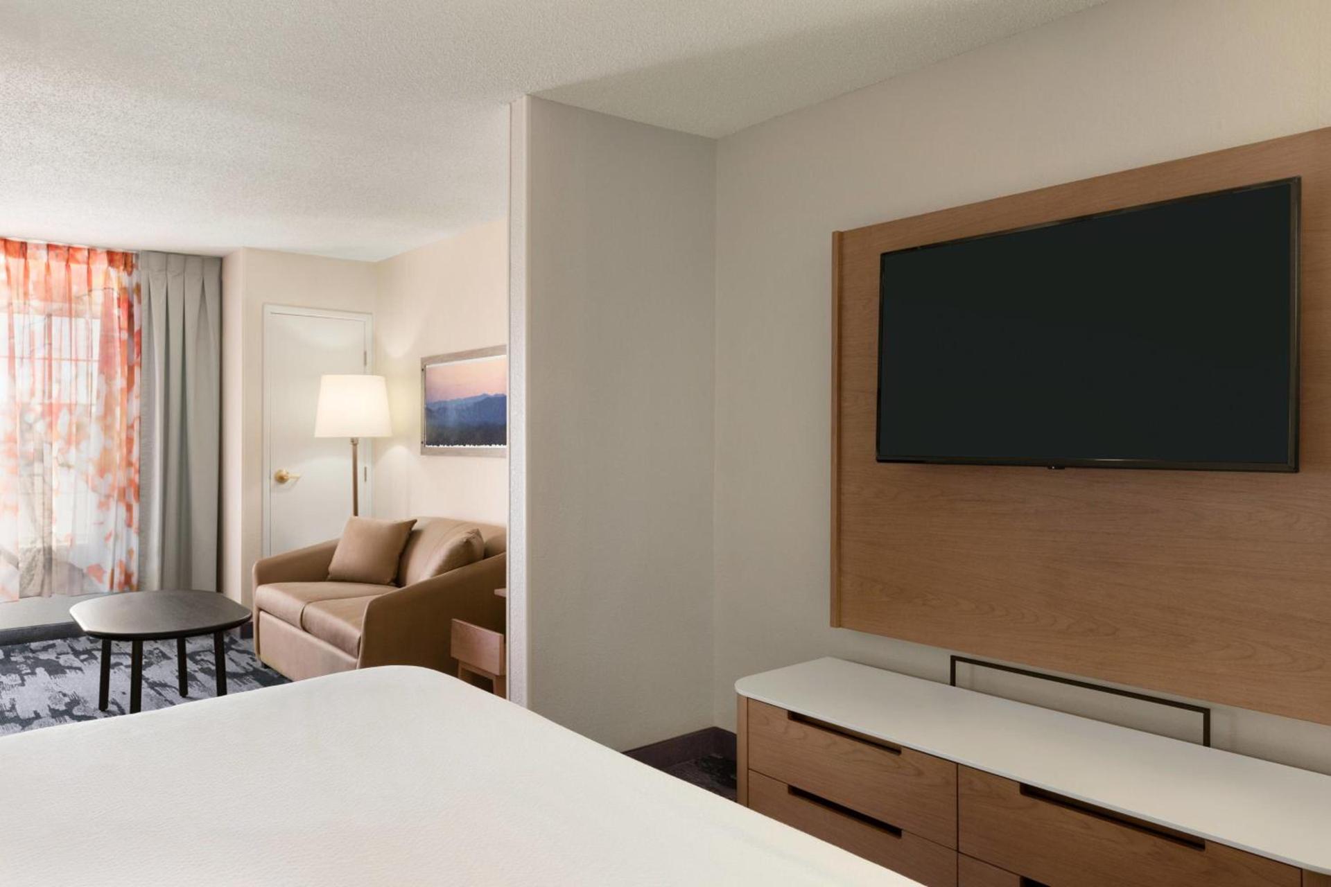 Fairfield Inn & Suites Wheeling - St. Clairsville, OH photo 11