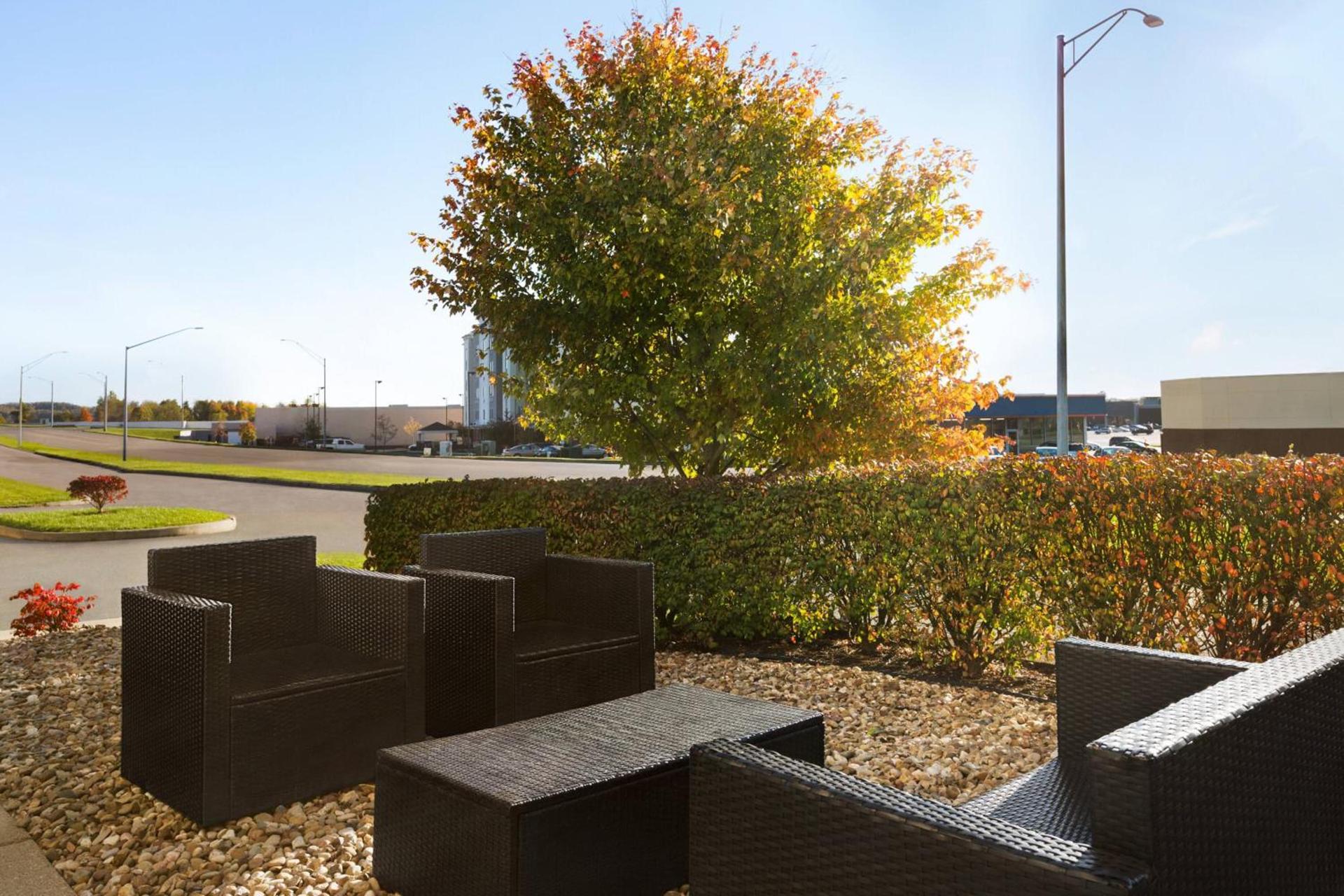 Fairfield Inn & Suites Wheeling - St. Clairsville, OH photo 19