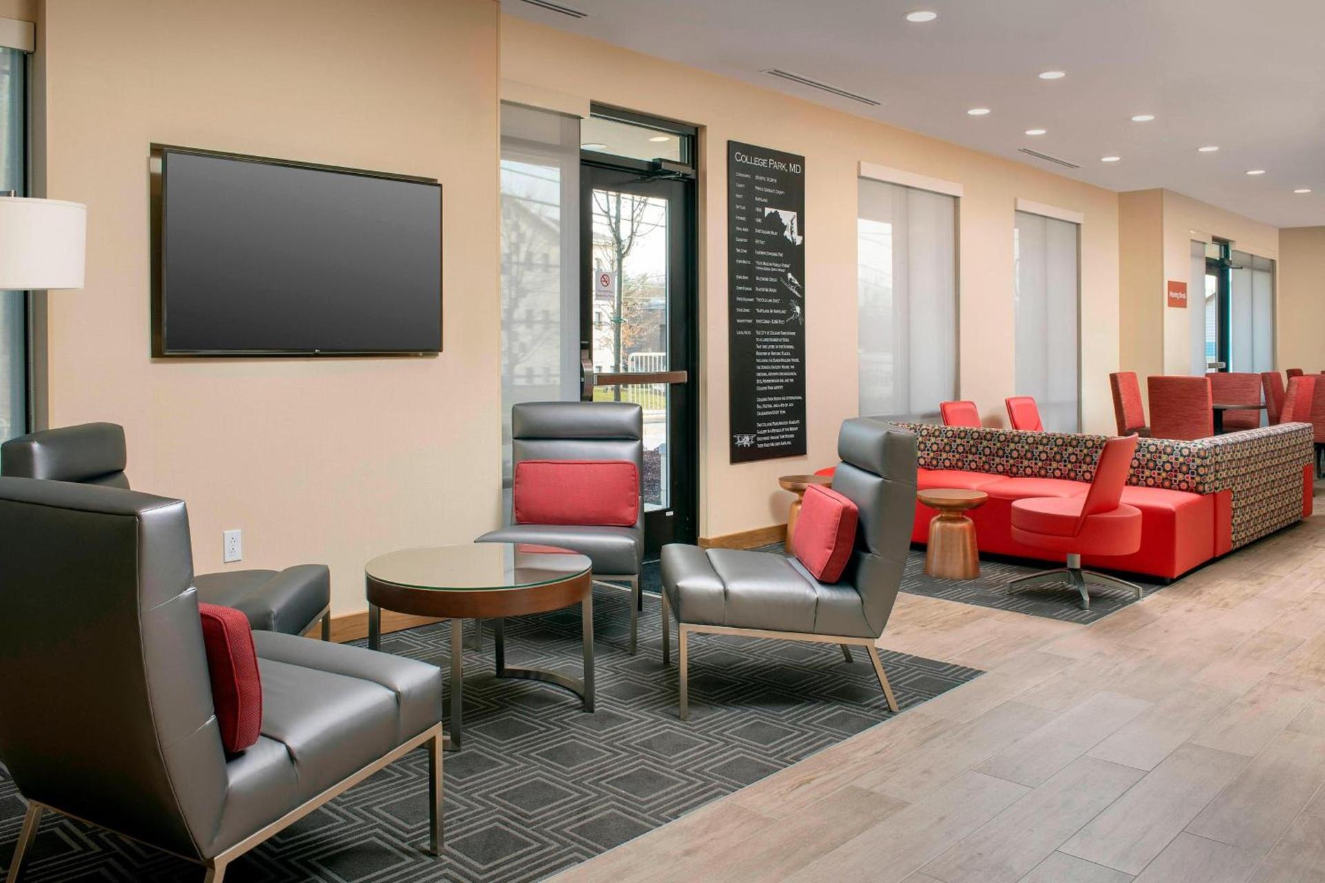 TownePlace Suites by Marriott College Park photo 4