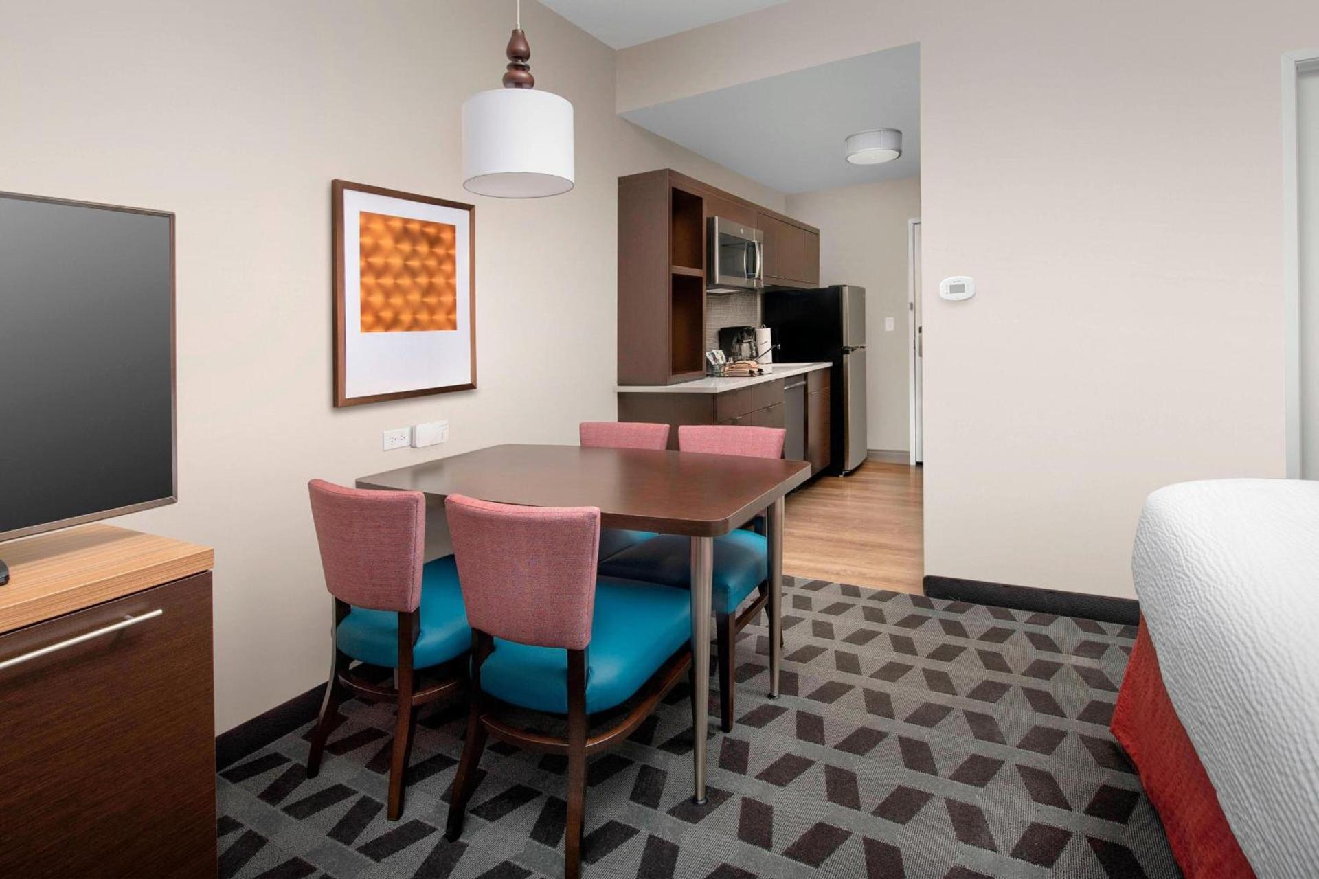 TownePlace Suites by Marriott College Park photo 8