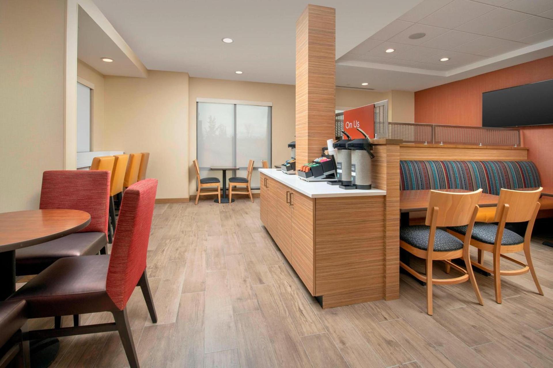 TownePlace Suites by Marriott College Park photo 36