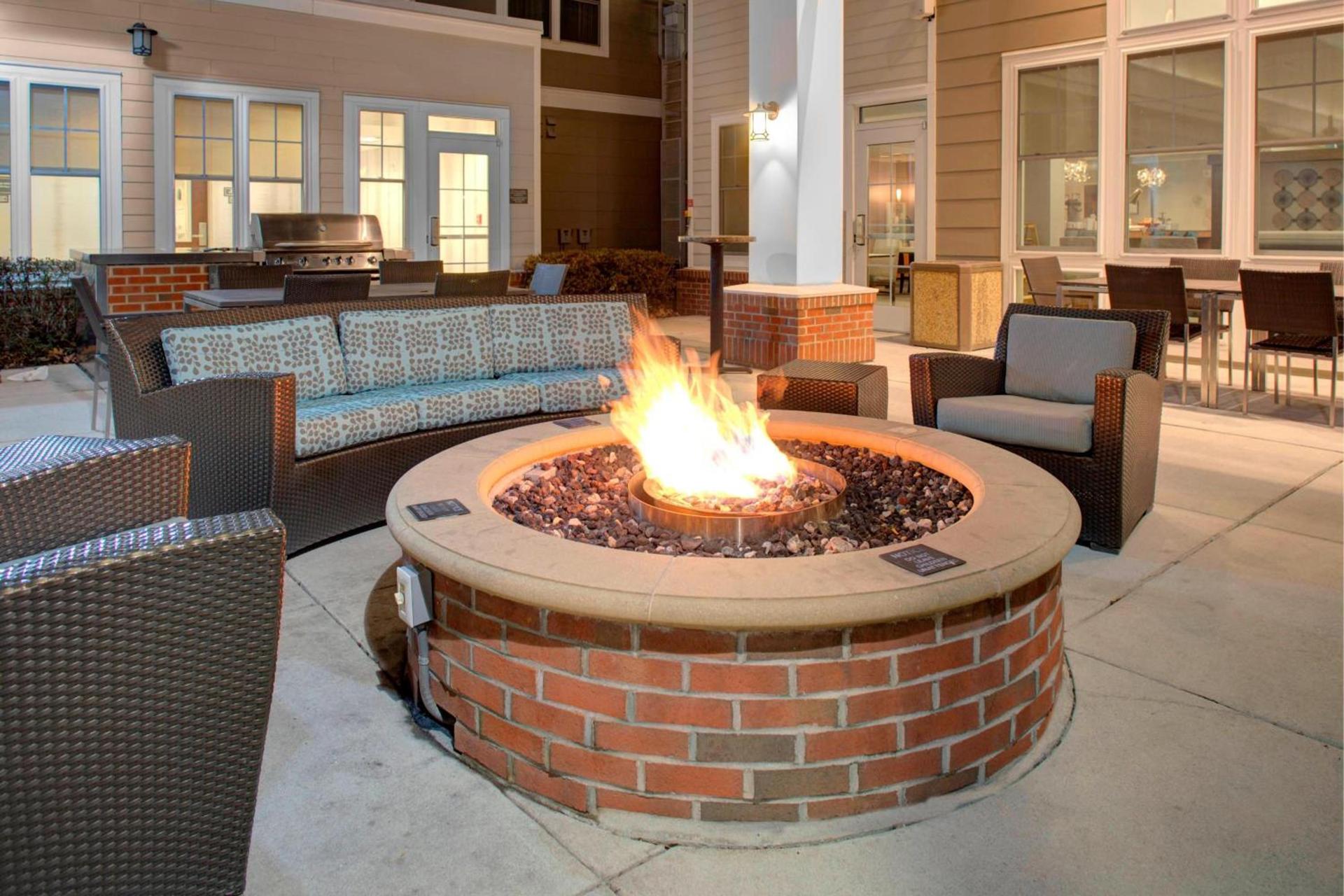 Residence Inn by Marriott Richmond Chester photo 12