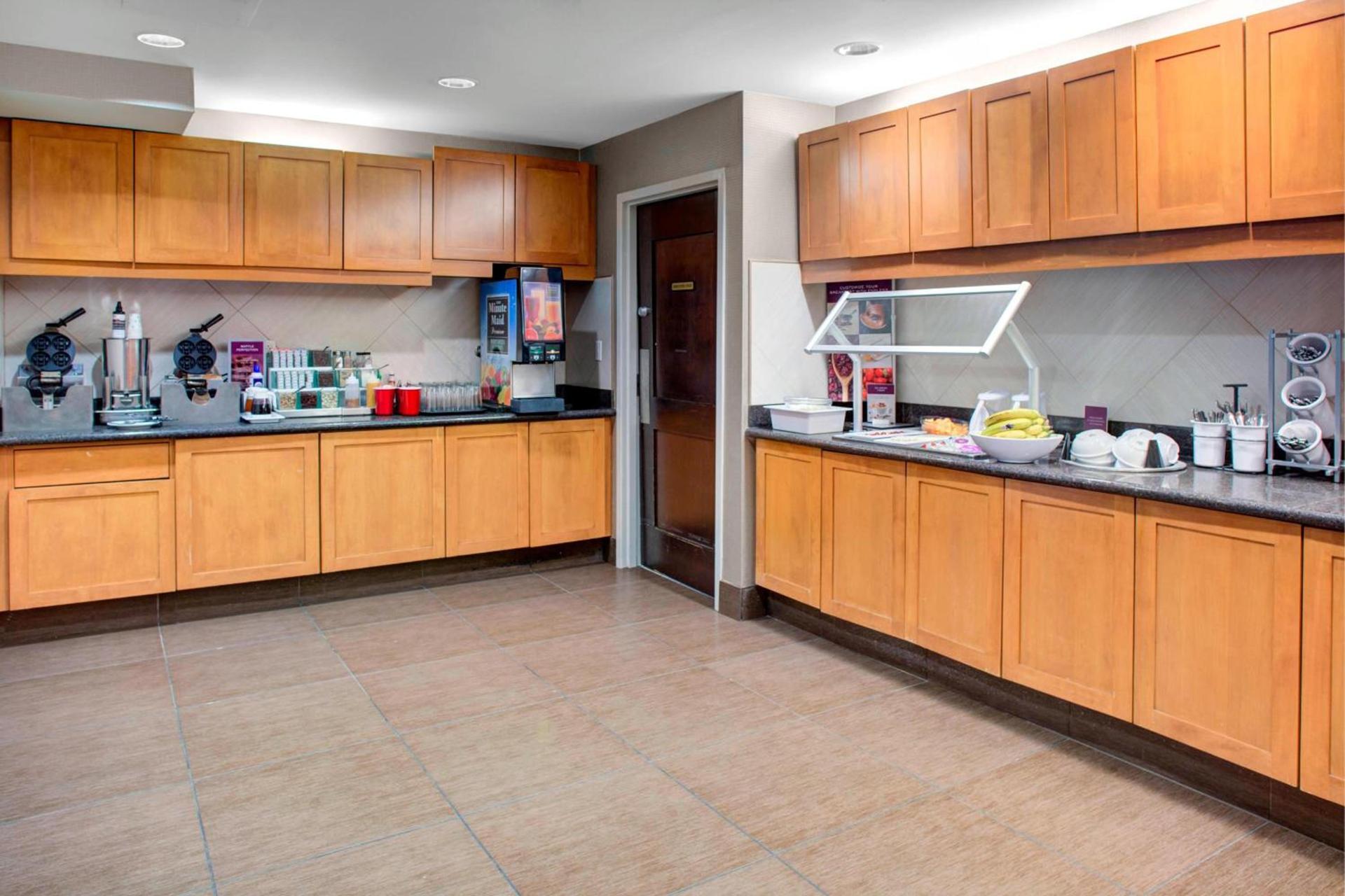 Residence Inn by Marriott Richmond Chester photo 14