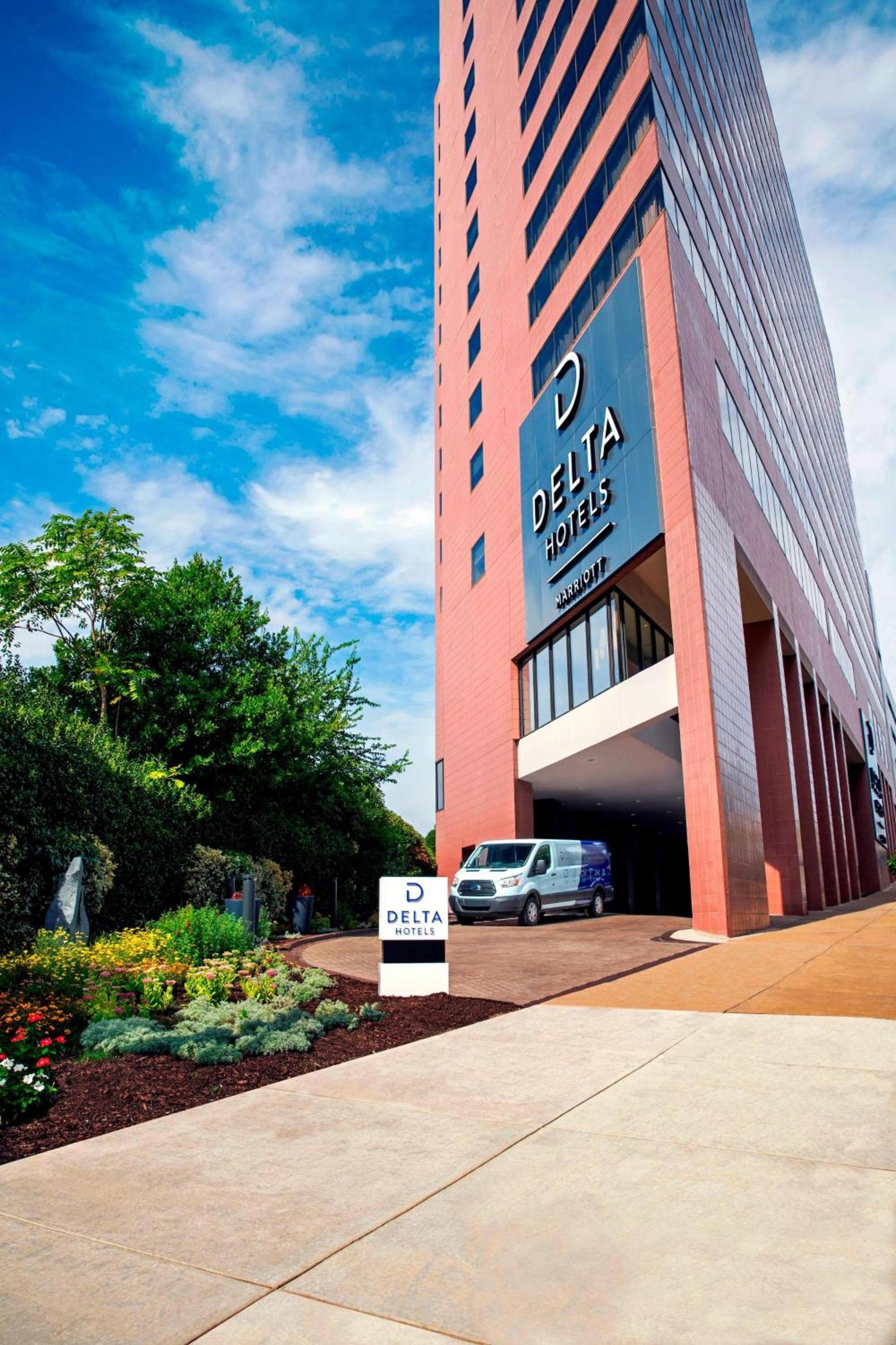 Delta Hotels by Marriott Richmond Downtown photo 21