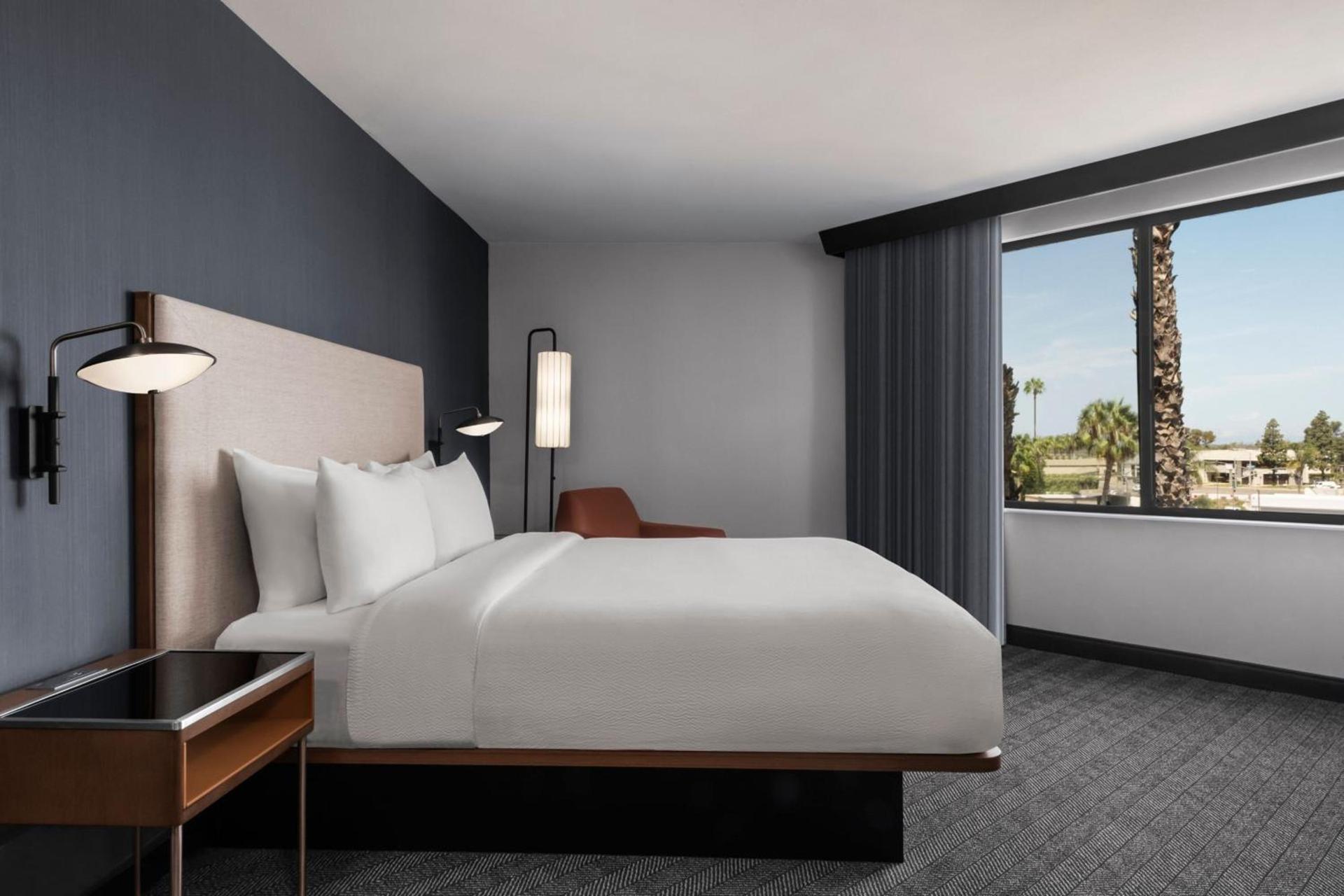Courtyard by Marriott San Diego Miramar photo 9