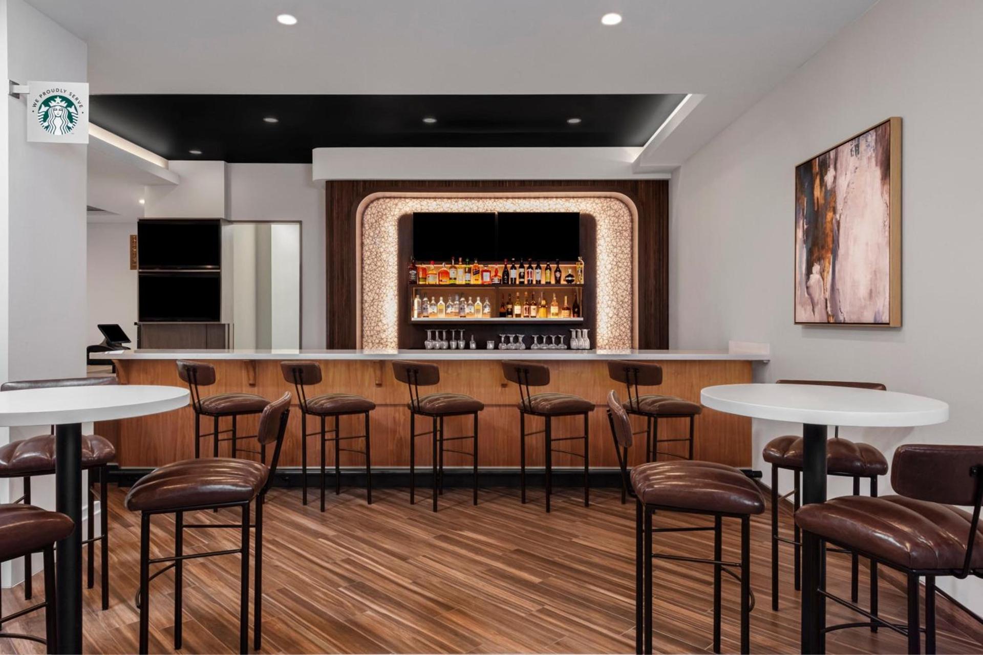 Courtyard by Marriott San Diego Miramar photo 10