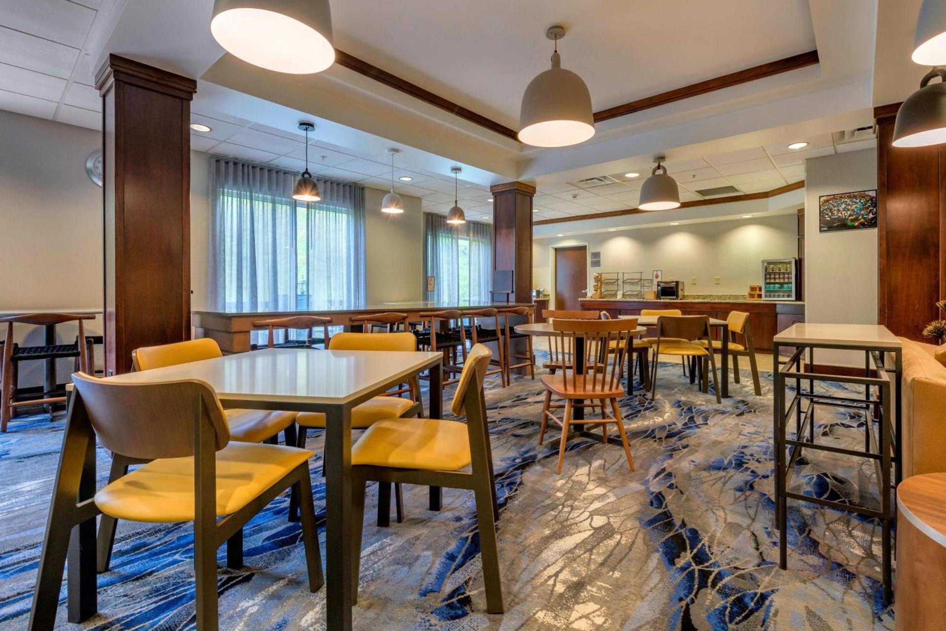 Fairfield Inn & Suites by Marriott Slippery Rock photo 22