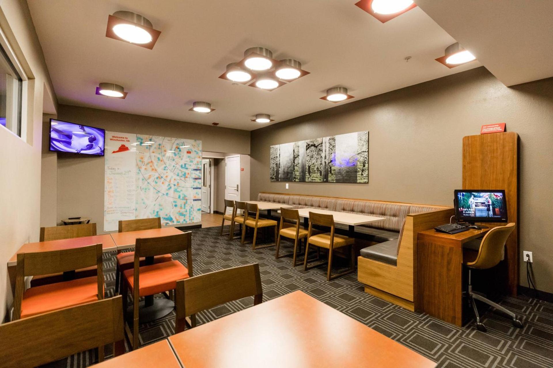 TownePlace Suites Winchester photo 3