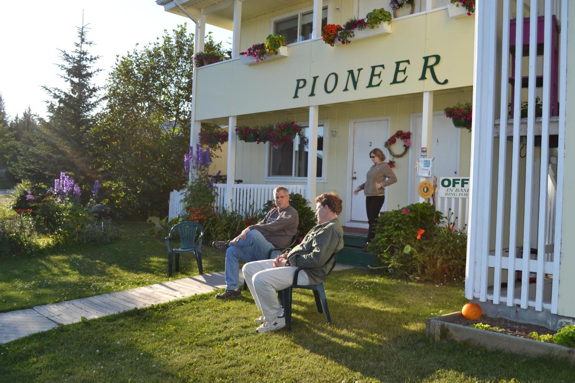 Pioneer Inn Downtown photo 52