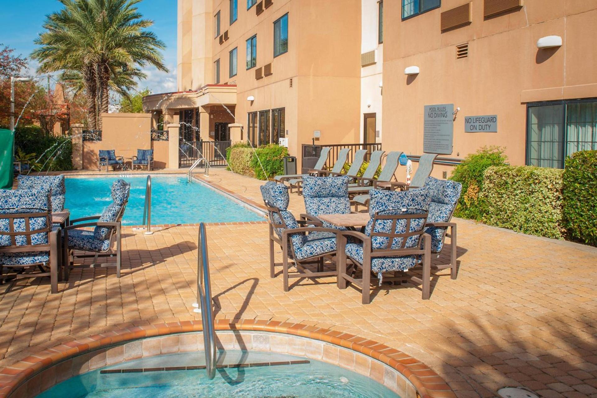 Courtyard by Marriott Pensacola Downtown photo 4