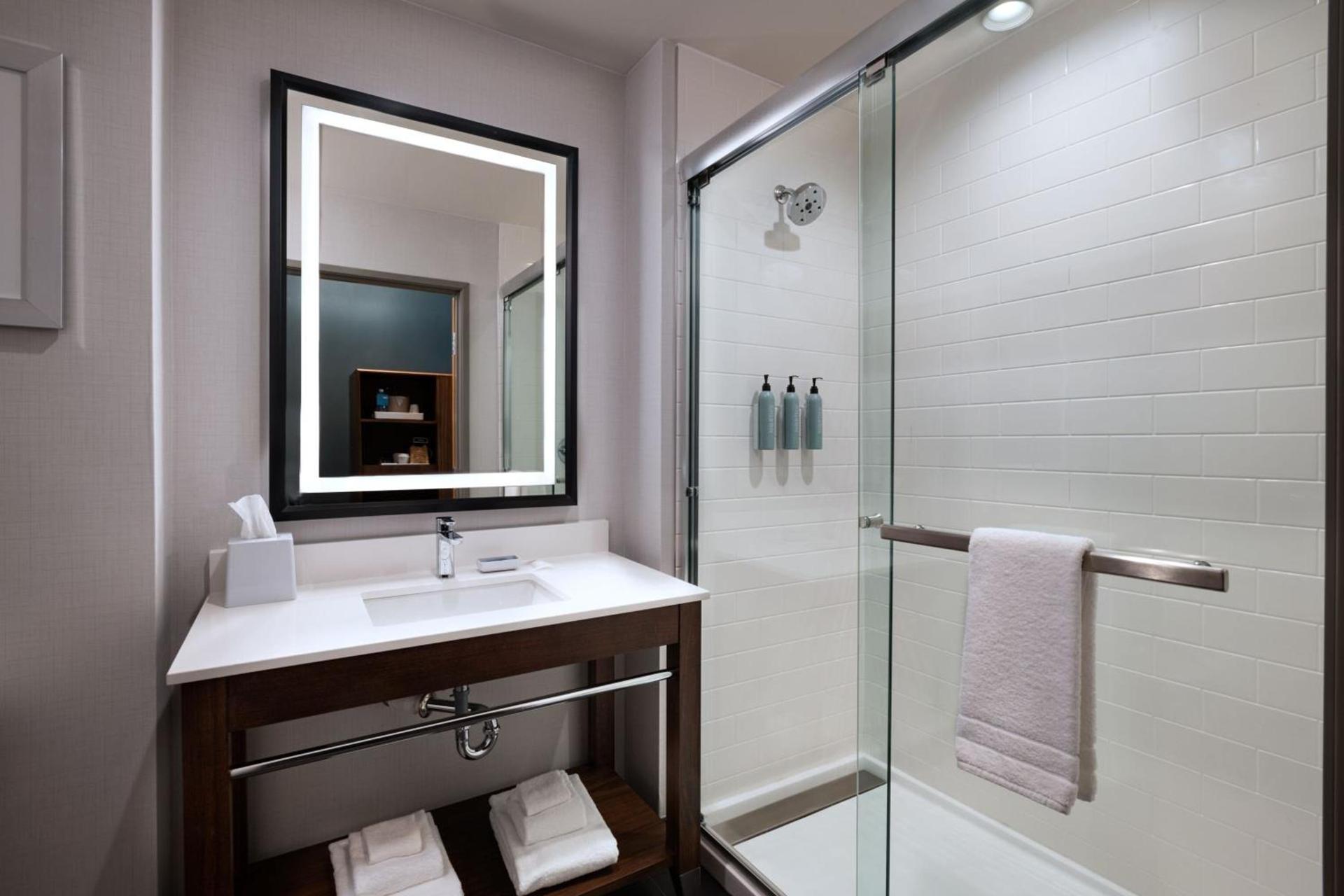 Four Points by Sheraton Fort Worth North photo 6
