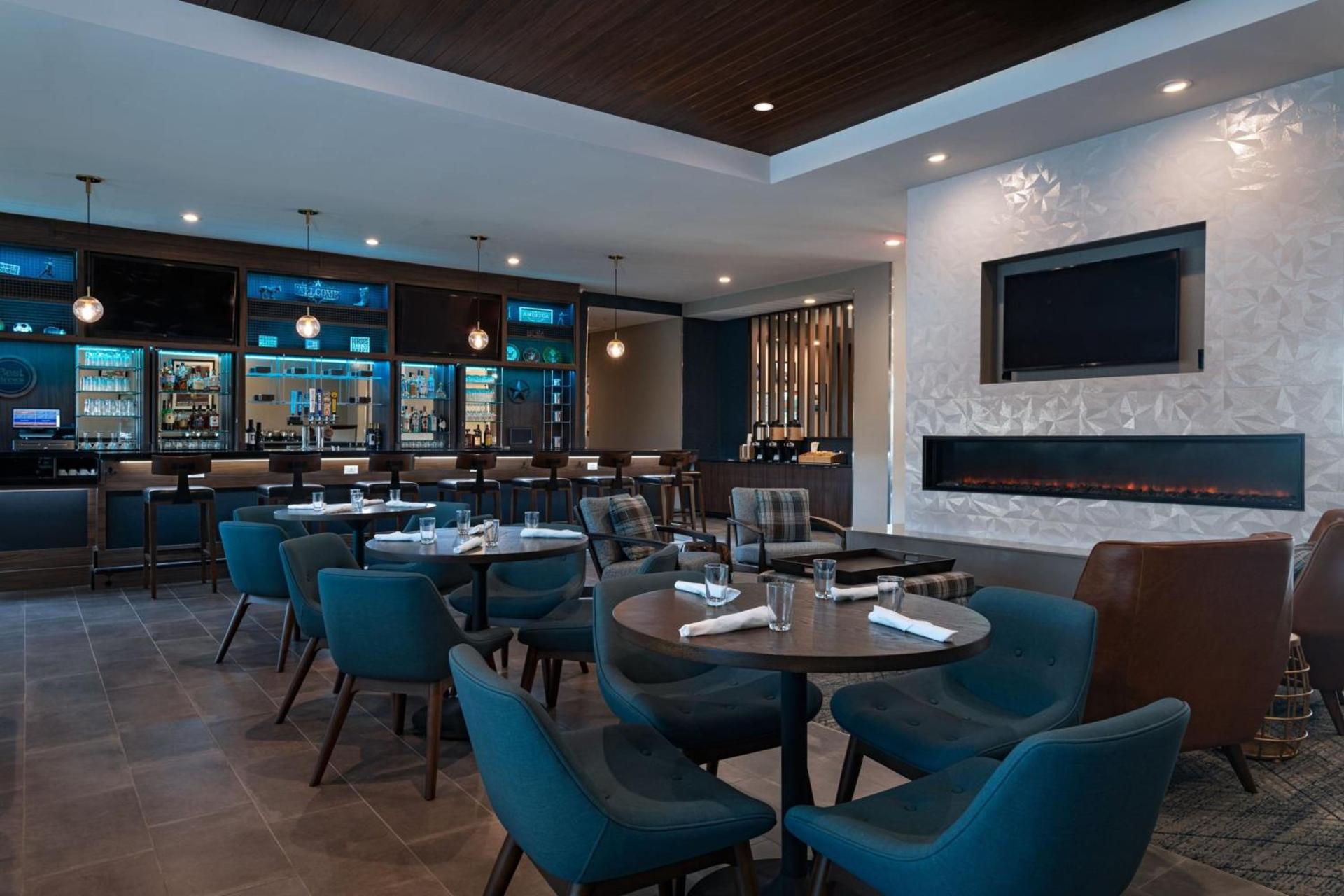 Four Points by Sheraton Fort Worth North photo 12