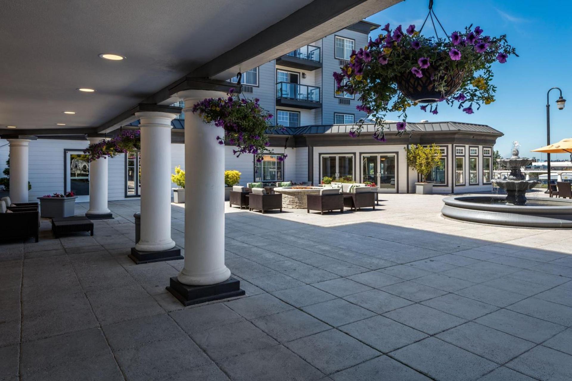 Courtyard by Marriott Portland North photo 17