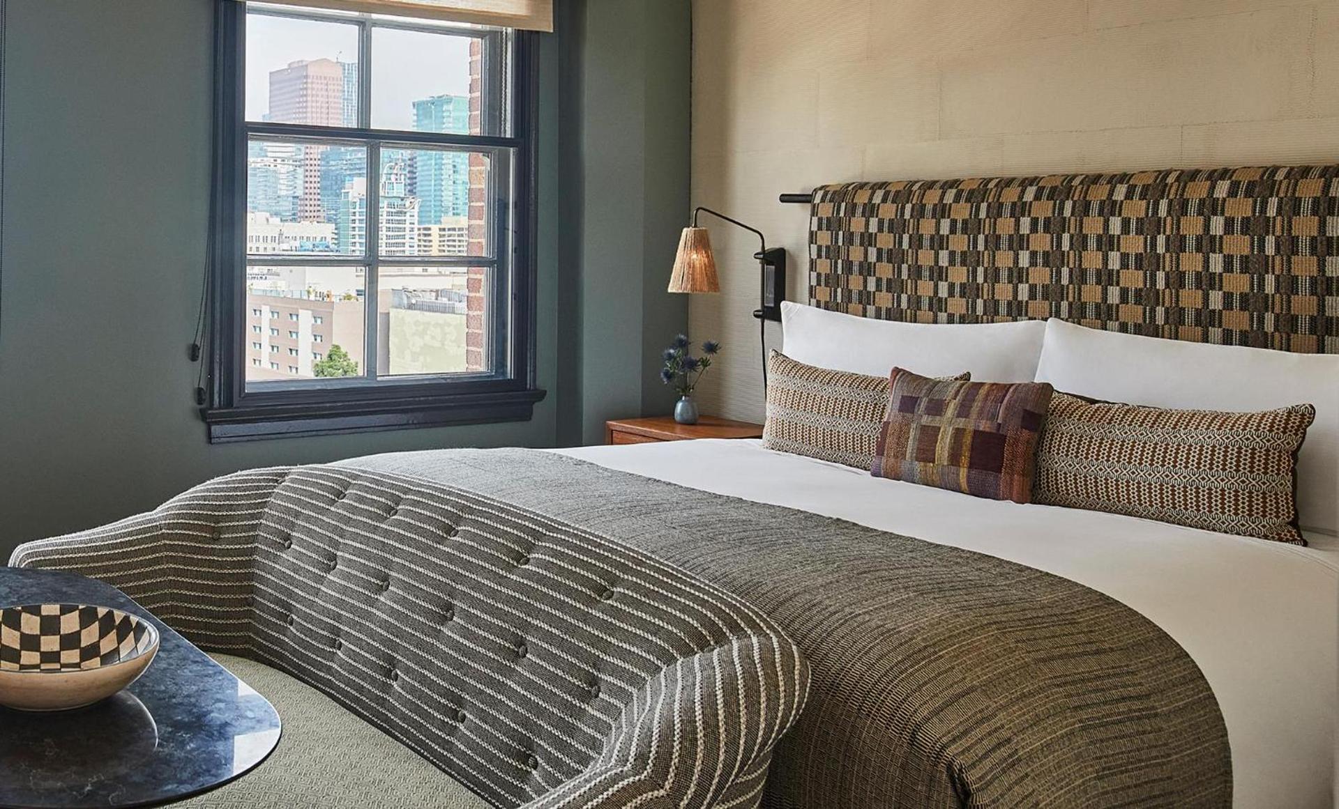 Downtown Los Angeles Proper Hotel, a Member of Design Hotels photo 39