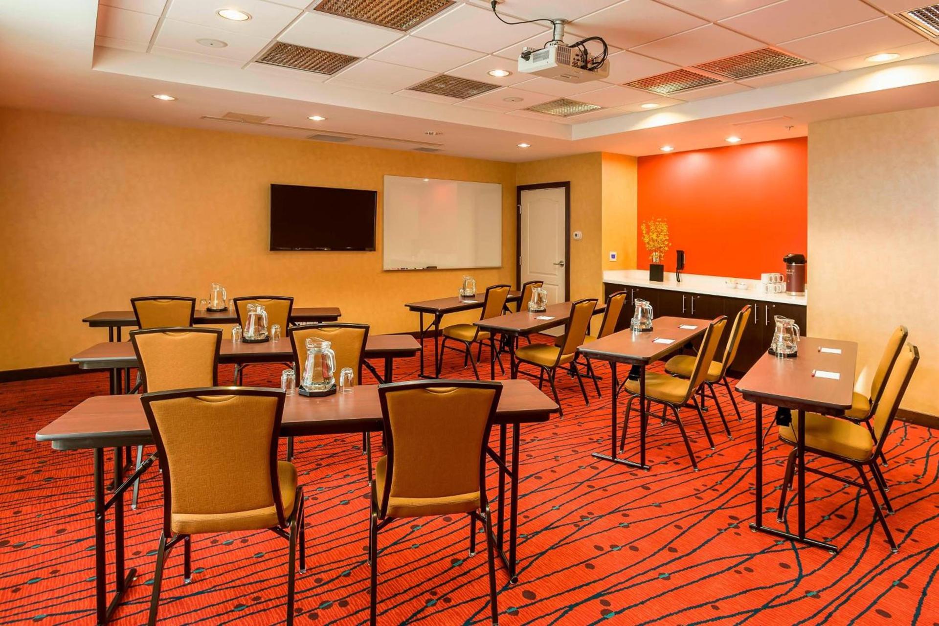 Residence Inn by Marriott Fargo photo 10
