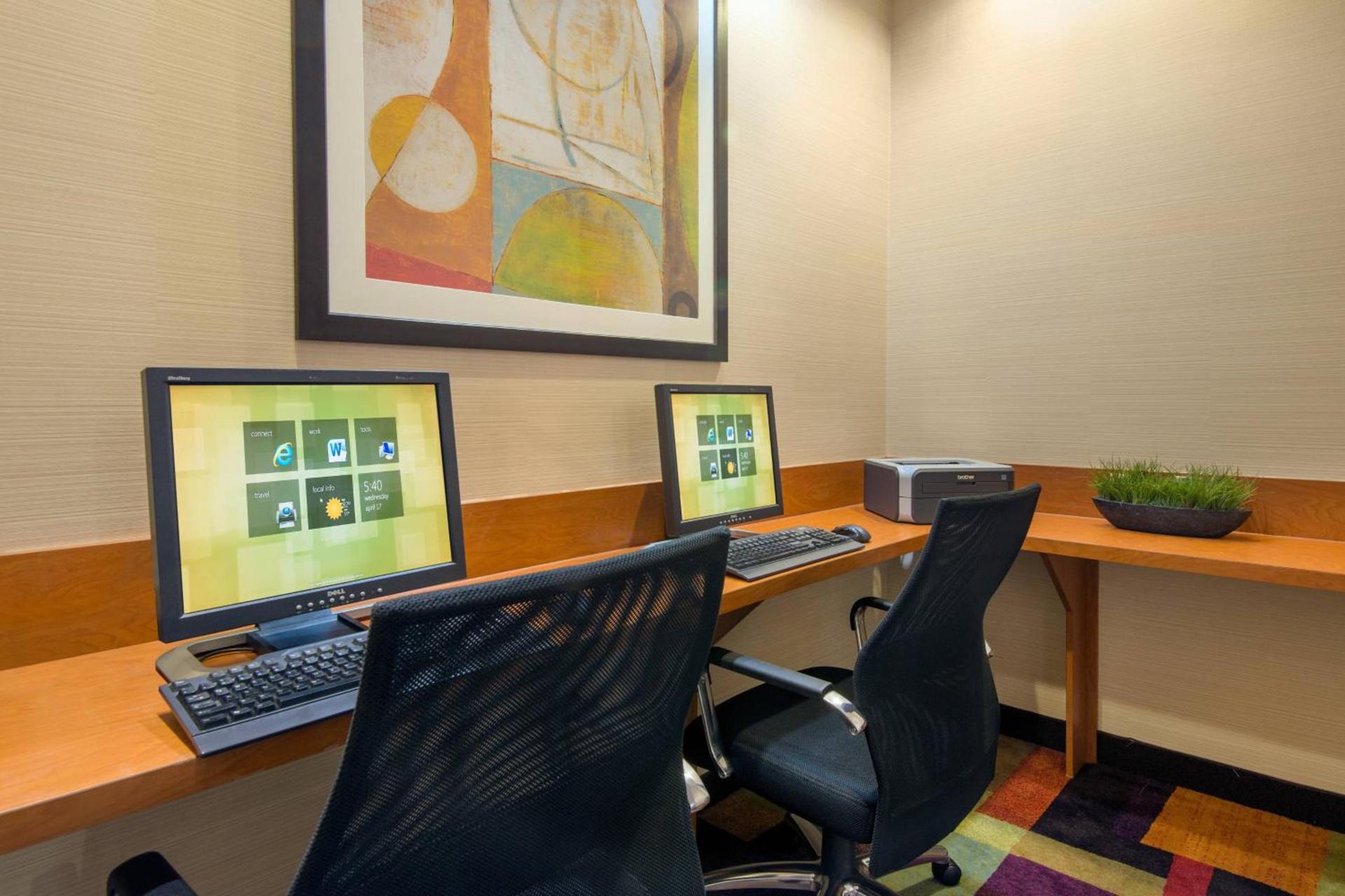 Fairfield Inn Sacramento Cal Expo photo 13