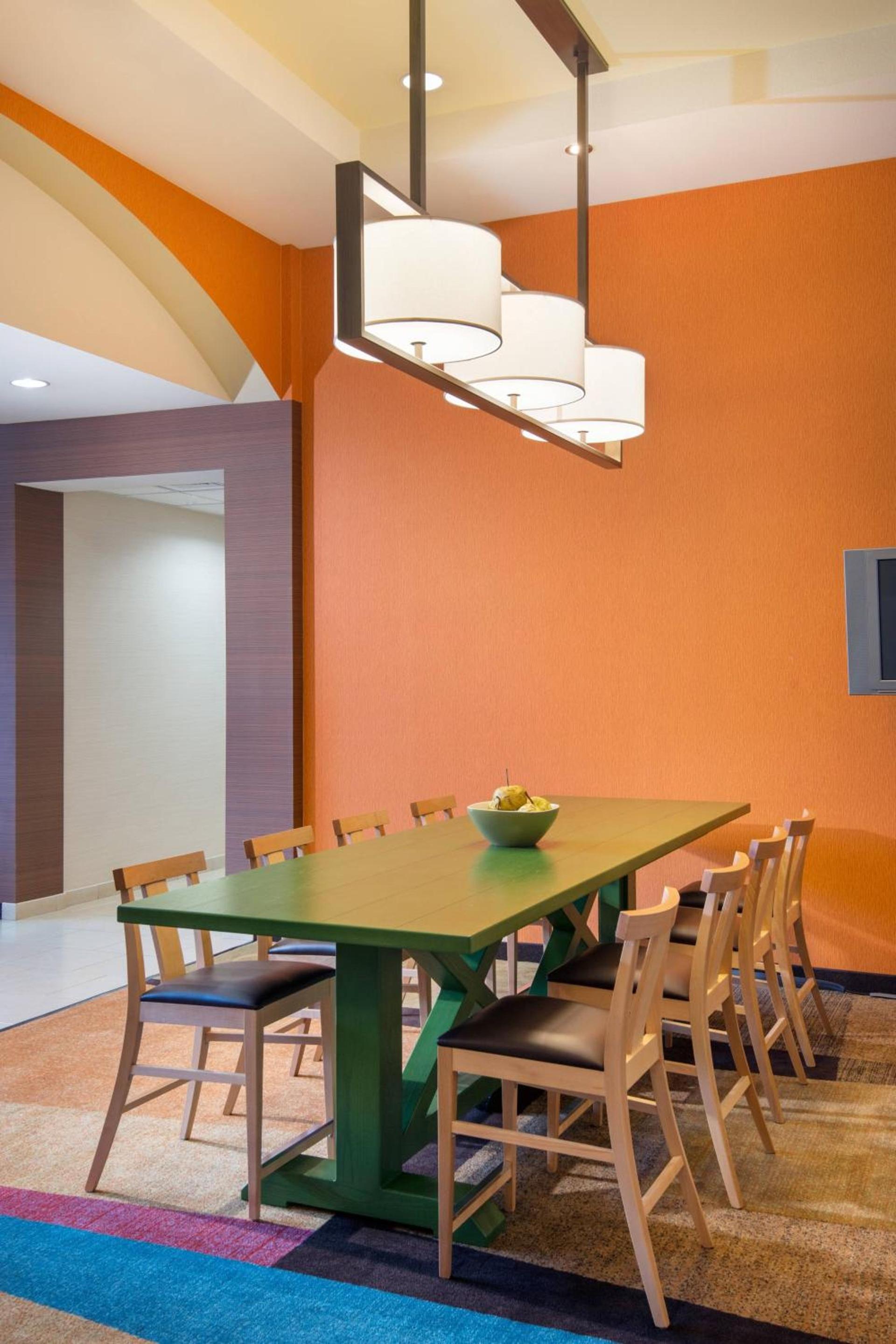 Fairfield Inn Sacramento Cal Expo photo 15