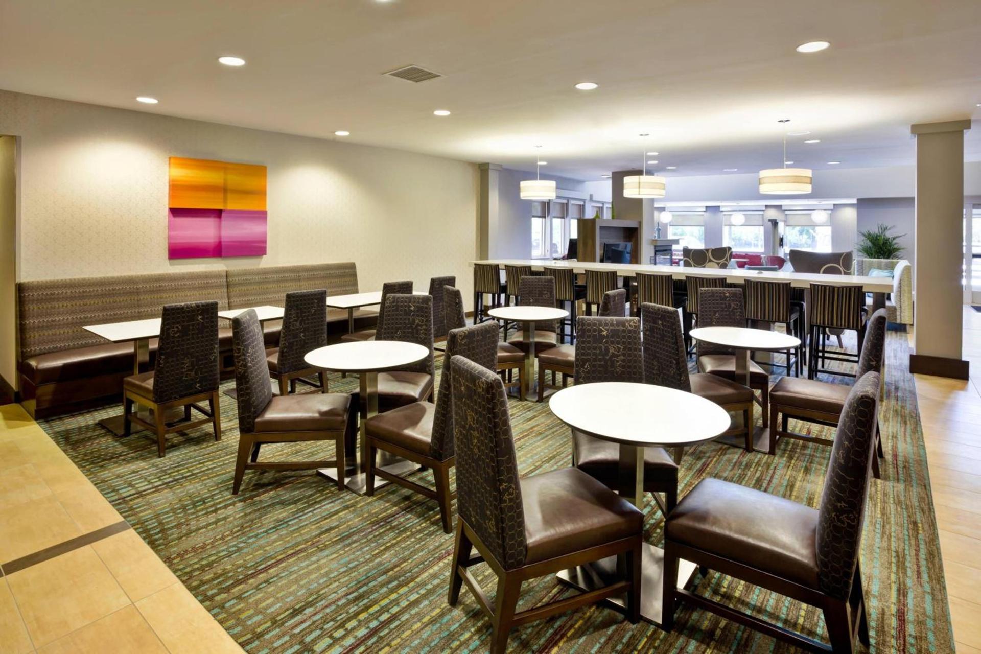 Residence Inn by Marriott Chicago Wilmette/Skokie photo 4
