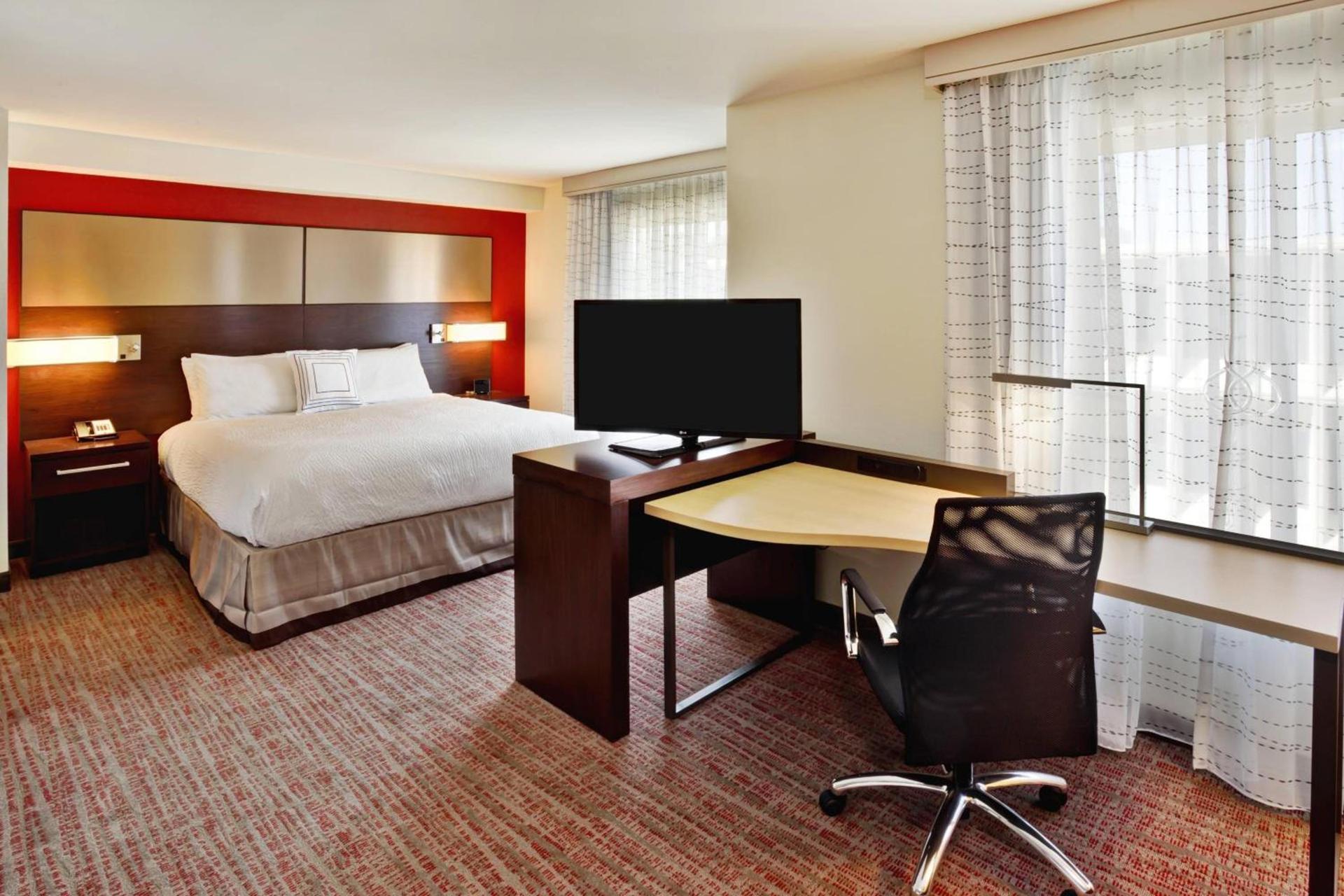 Residence Inn by Marriott Chicago Wilmette/Skokie photo 6